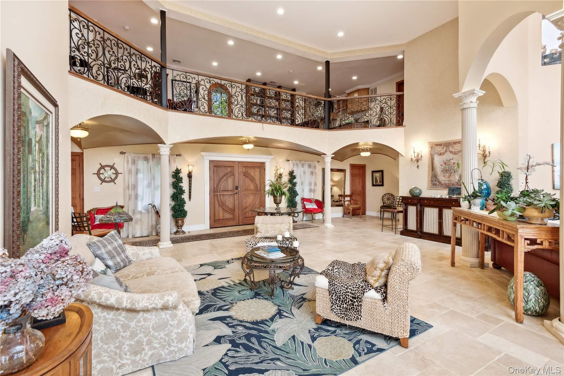 13 Seatuck Lane Remsenburg Remsenburg, NY 11960