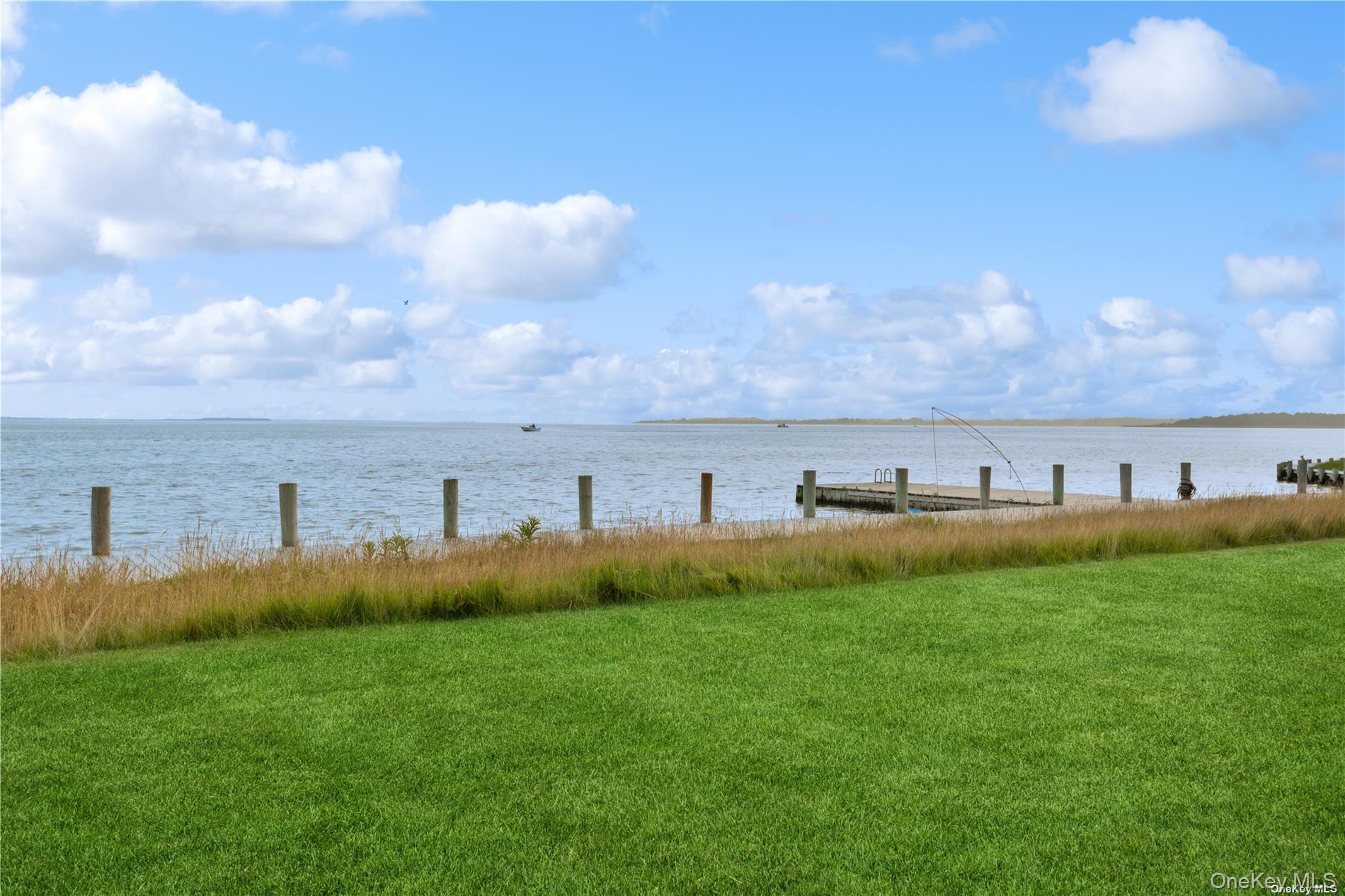 13 Seatuck Lane Remsenburg Remsenburg, NY 11960