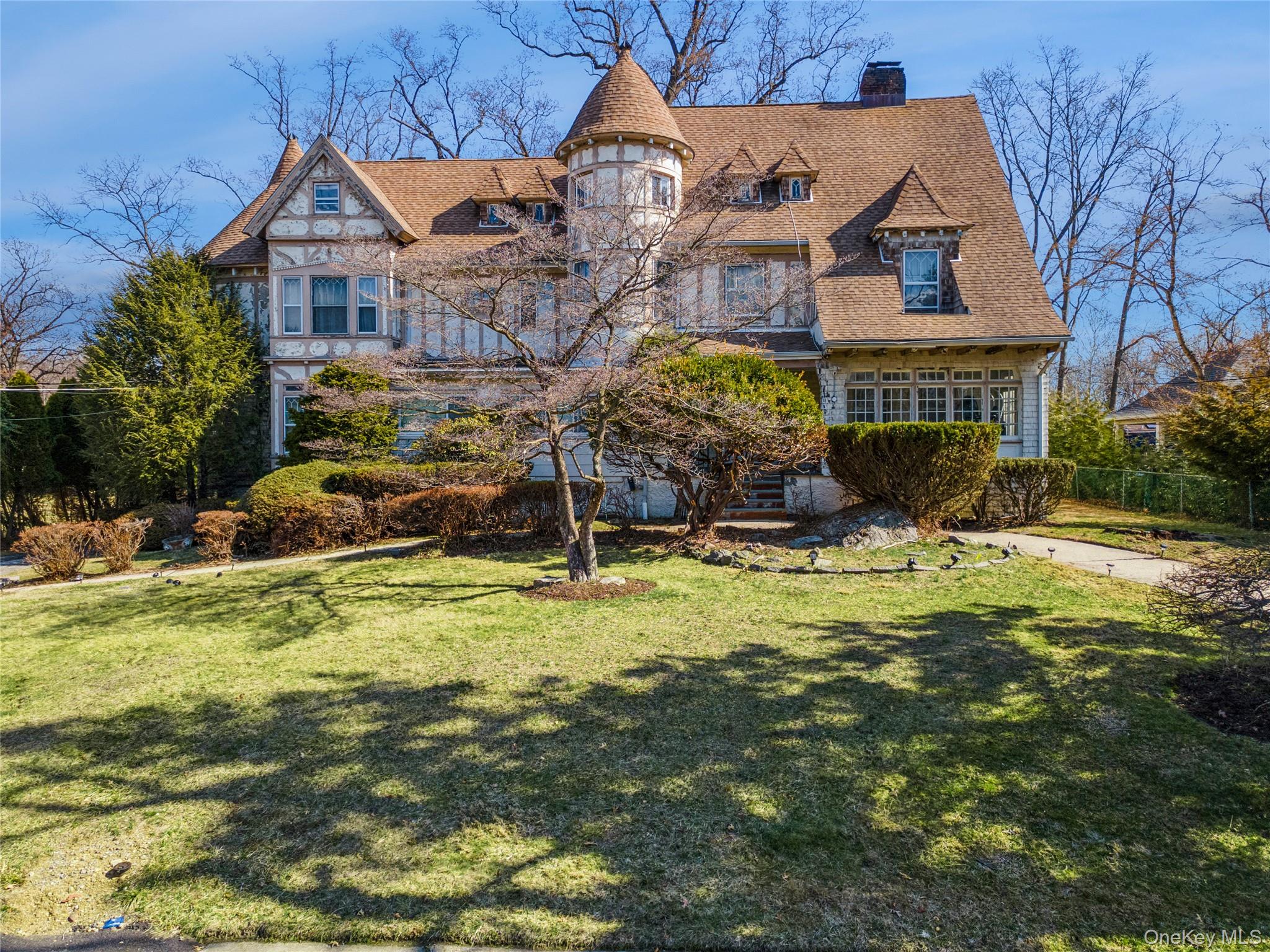 7 The Court, New Rochelle, NY 10801