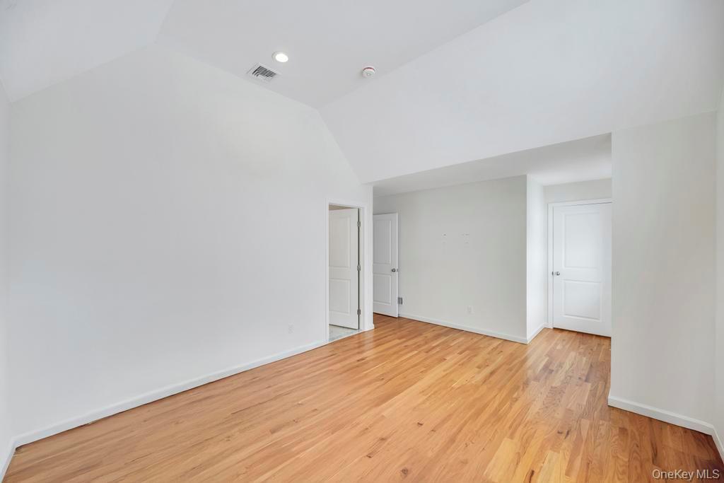 65 Ozark Street Ronkonkoma Ronkonkoma, NY 11779