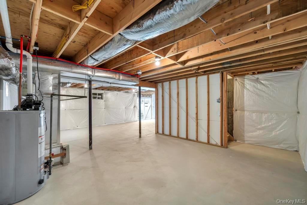 65 Ozark Street Ronkonkoma Ronkonkoma, NY 11779