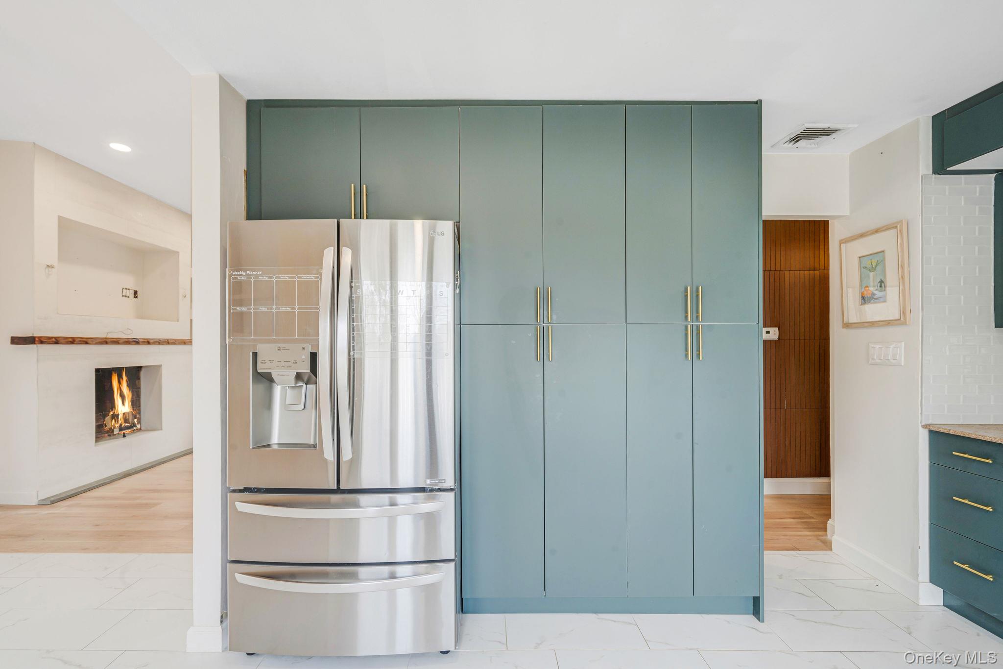 73 Parnell Drive Smithtown Smithtown, NY 11787