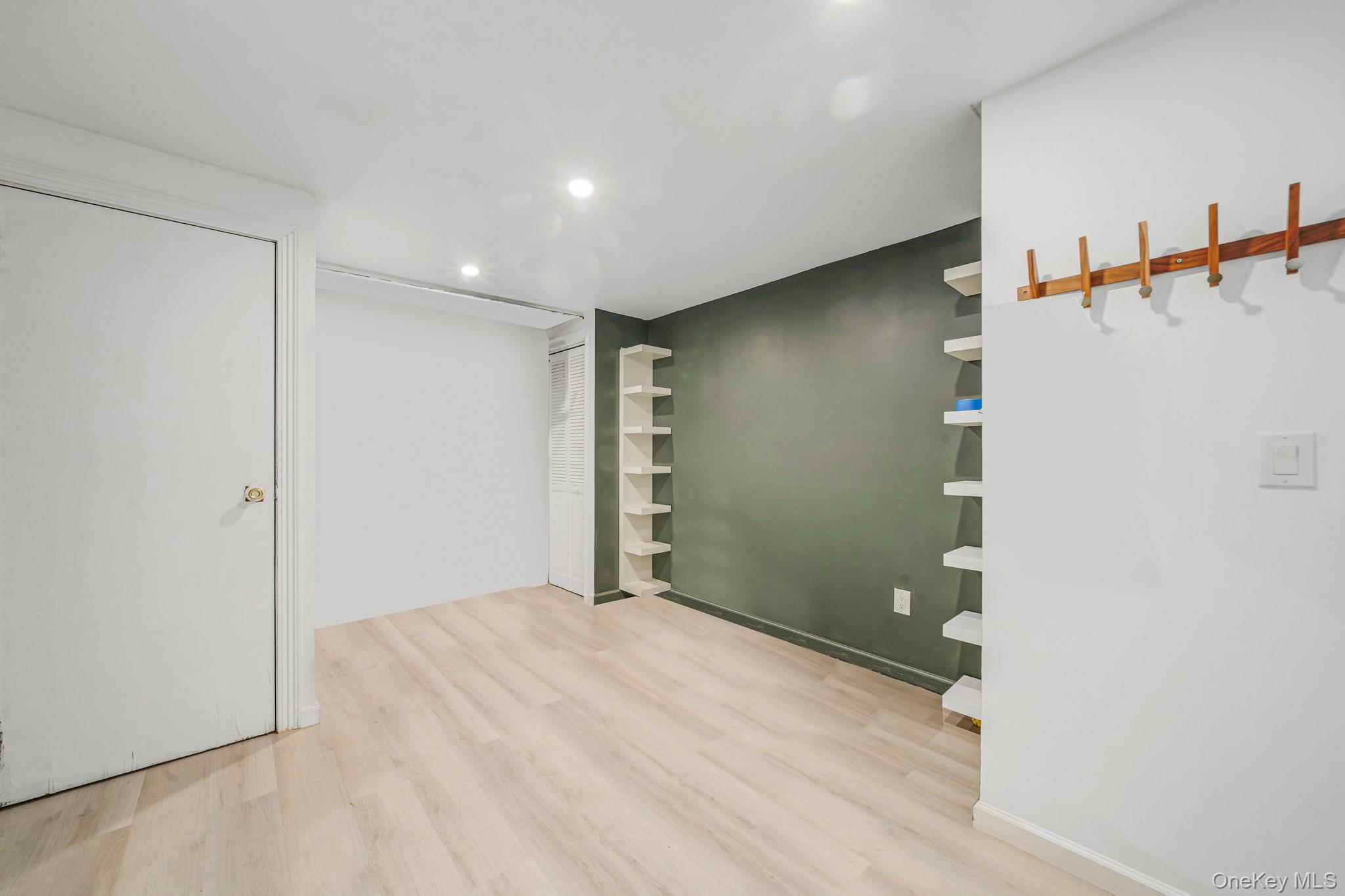 73 Parnell Drive Smithtown Smithtown, NY 11787