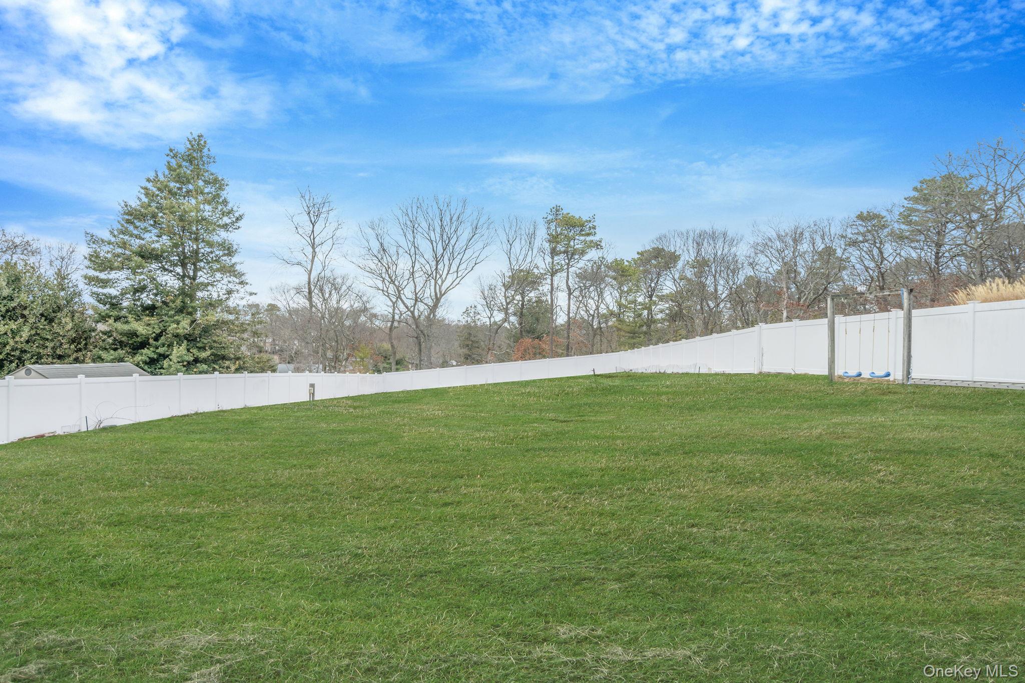 73 Parnell Drive Smithtown Smithtown, NY 11787