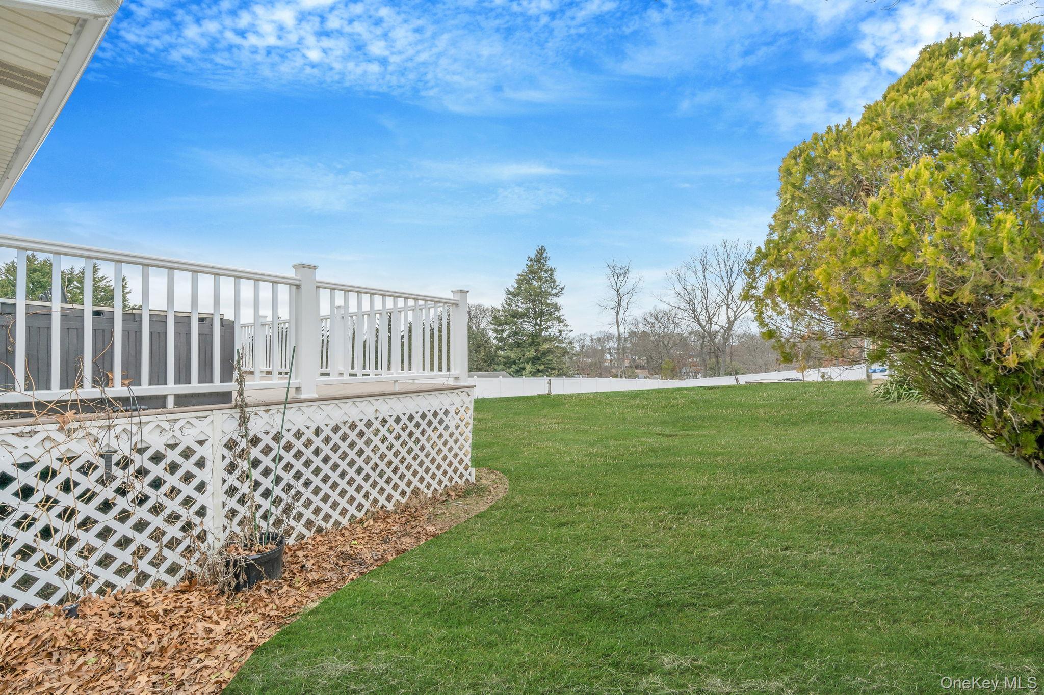 73 Parnell Drive Smithtown Smithtown, NY 11787