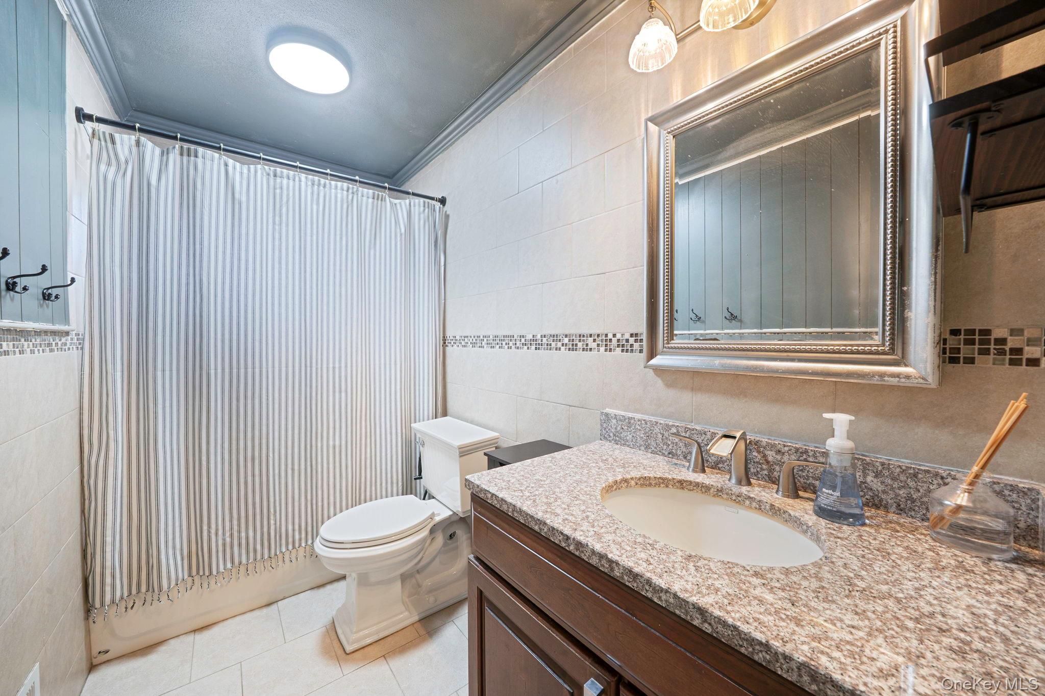 73 Parnell Drive Smithtown Smithtown, NY 11787