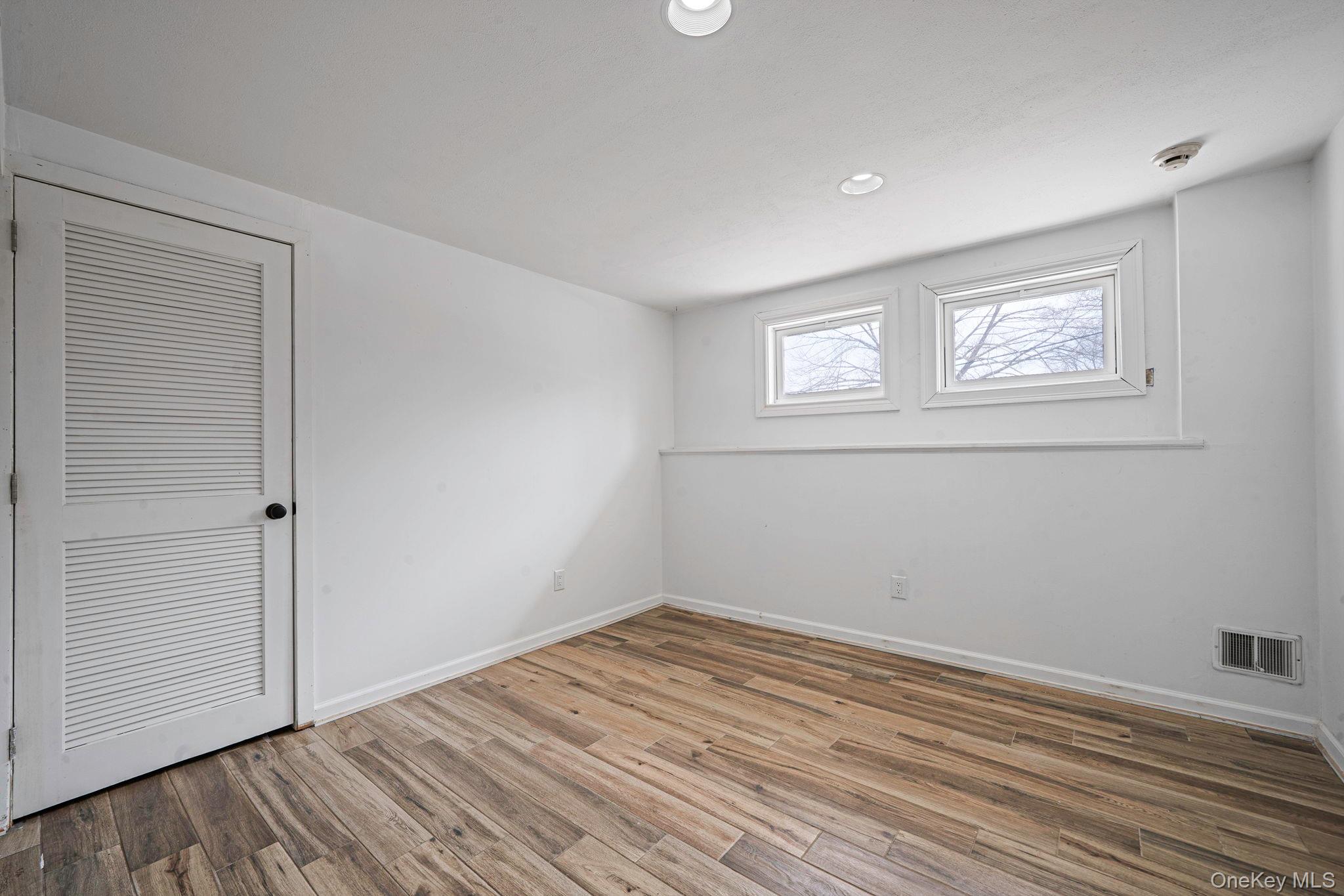 73 Parnell Drive Smithtown Smithtown, NY 11787