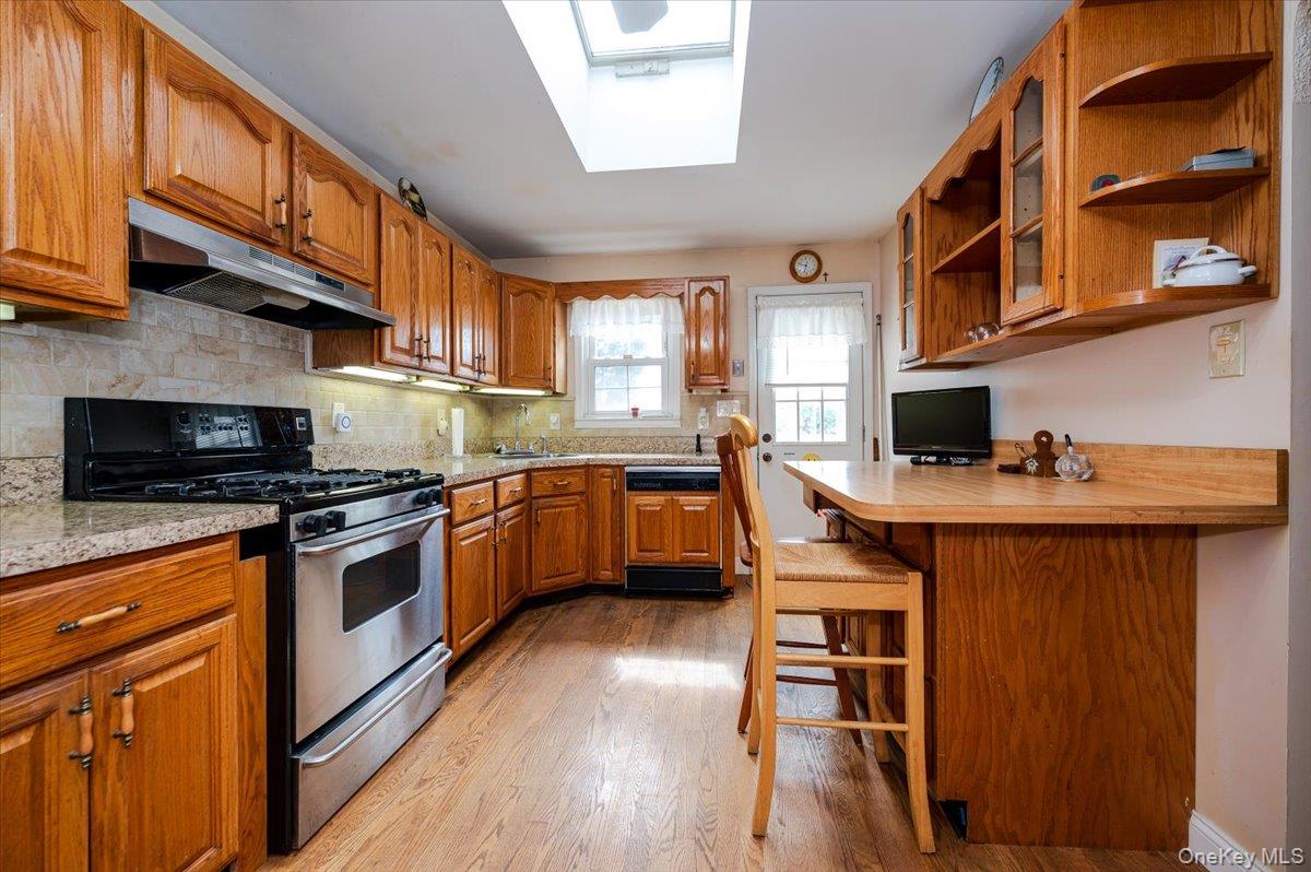 3978 William Street Seaford Seaford, NY 11783