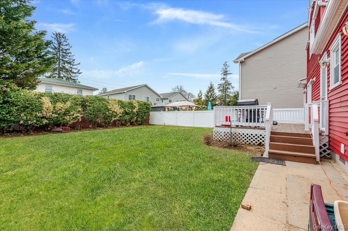 3978 William Street Seaford Seaford, NY 11783