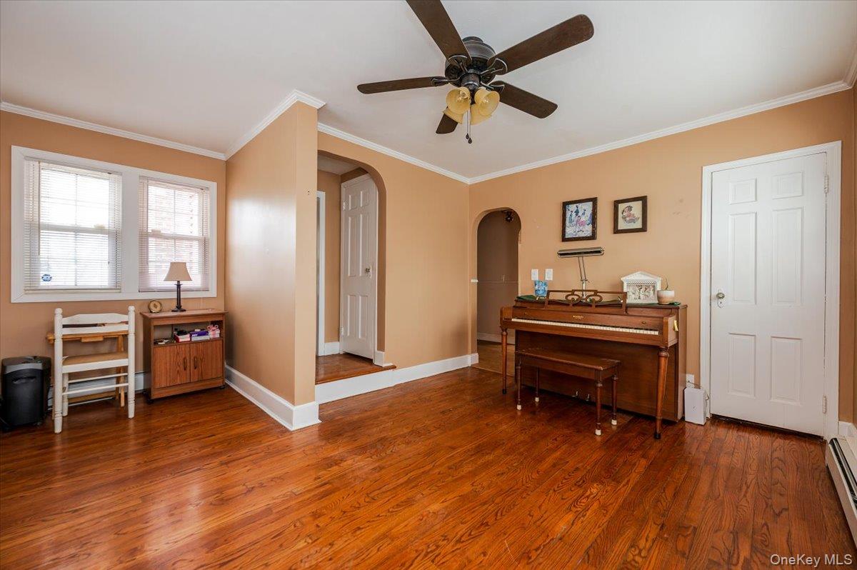 3978 William Street Seaford Seaford, NY 11783