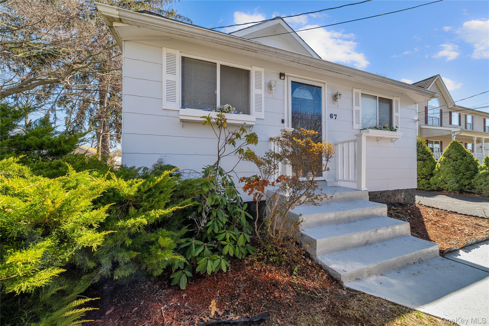 67 Ohio Avenue Medford Medford, NY 11763