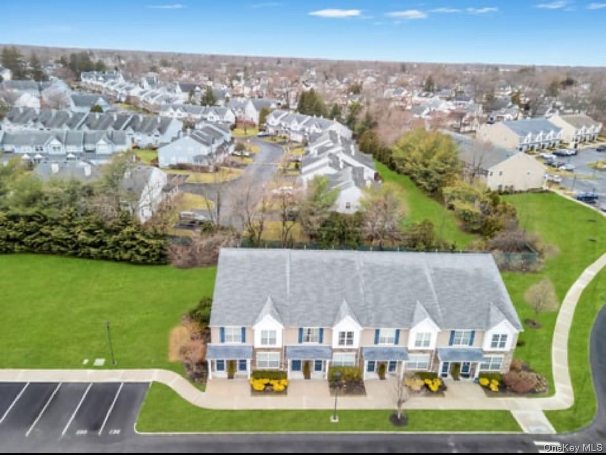138 Weatherby Lane 138 Central Islip Central Islip, NY 11722