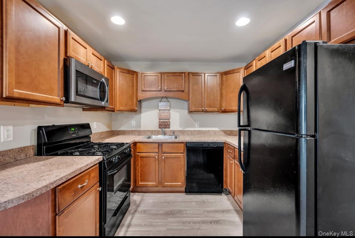 138 Weatherby Lane 138 Central Islip Central Islip, NY 11722