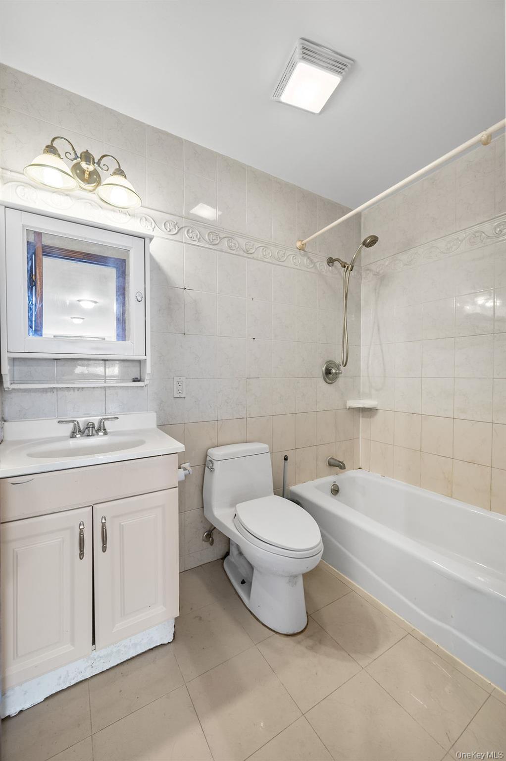 43-07 162nd Street Flushing Flushing, NY 11358