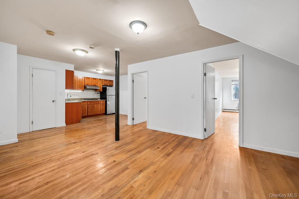 43-07 162nd Street Flushing Flushing, NY 11358