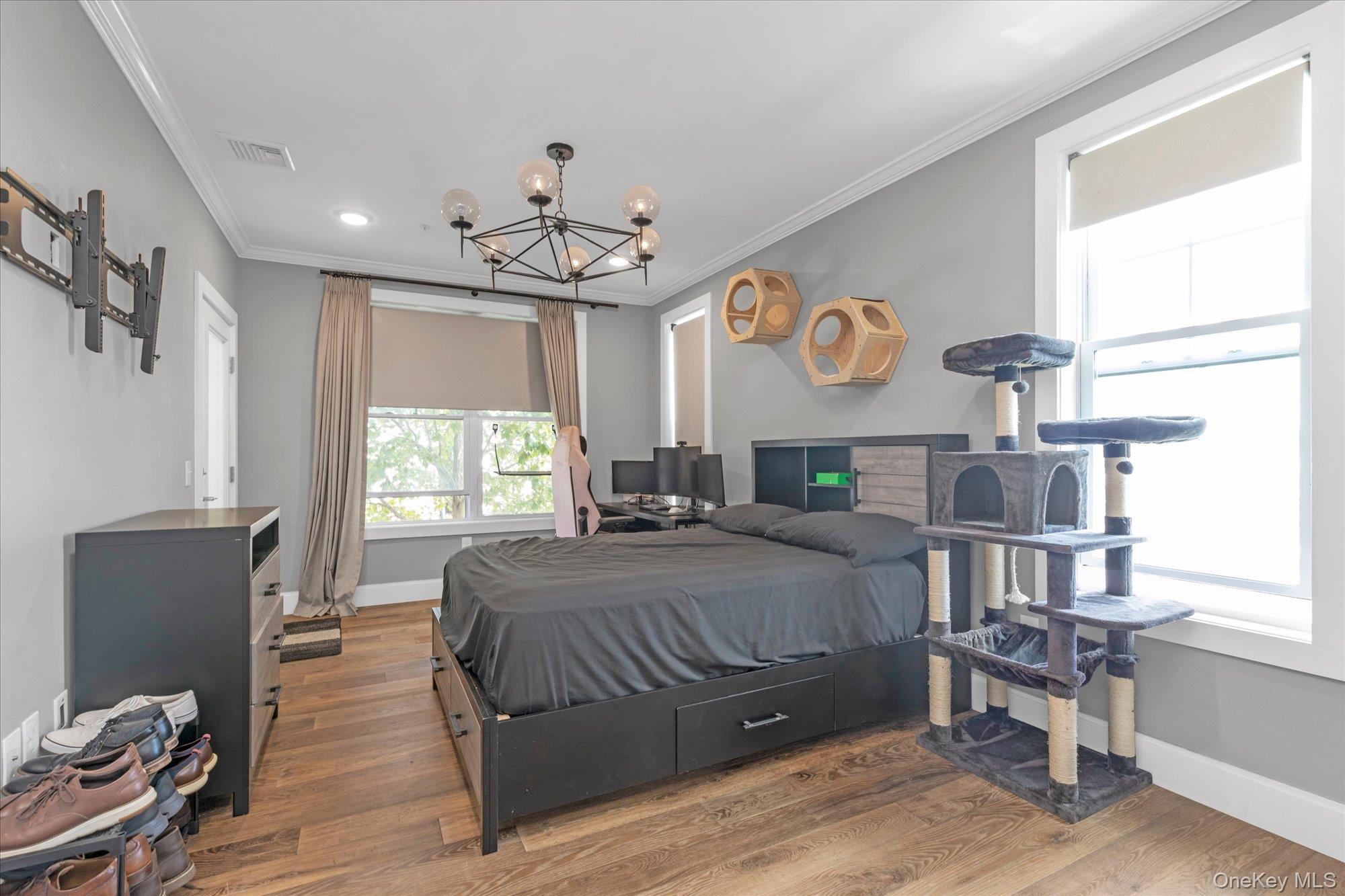 214 Marina Pointe Drive 214 East Rockaway, NY 11518