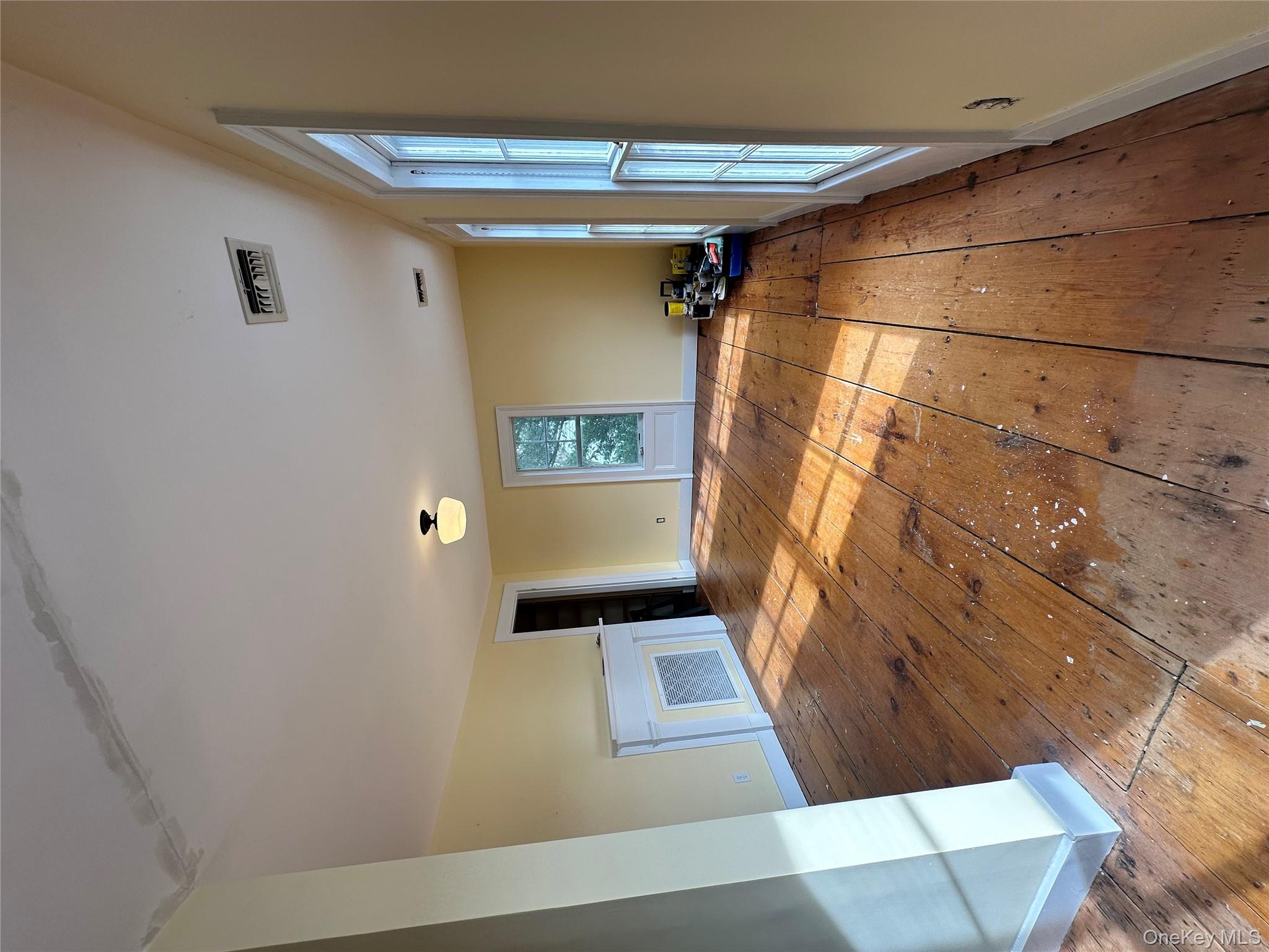 744 Main Street 2 Greenport Greenport, NY 11944