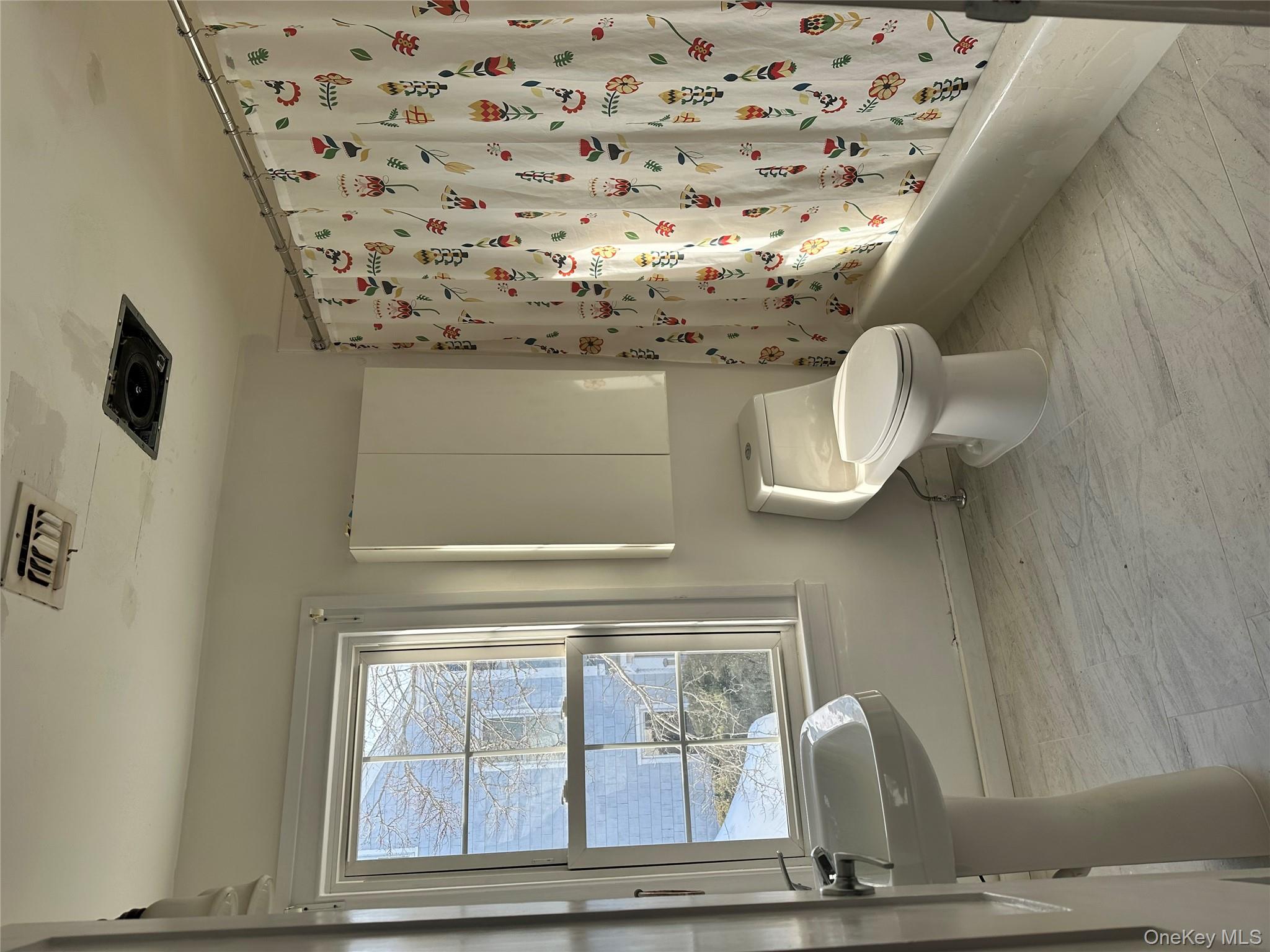 744 Main Street 2 Greenport Greenport, NY 11944