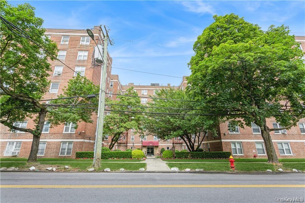 485 Bronx River Road, Apt B64, Yonkers, NY 10704