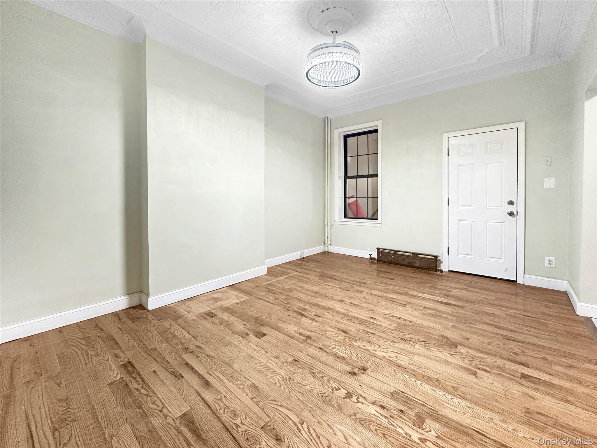 22 Chestnut Street Brooklyn, NY 11208