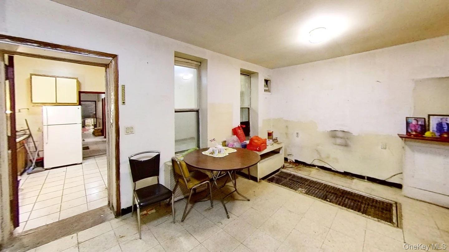 364 Wilson Avenue Brooklyn, NY 11221