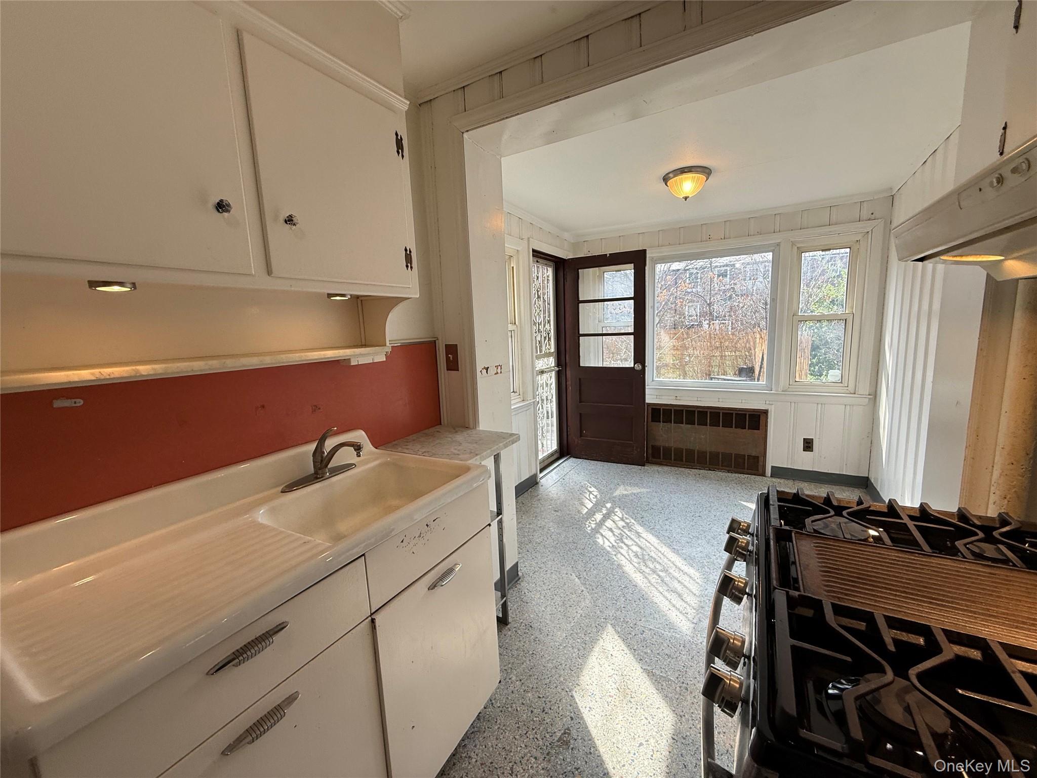 4030 44th Street Sunnyside Sunnyside, NY 11104