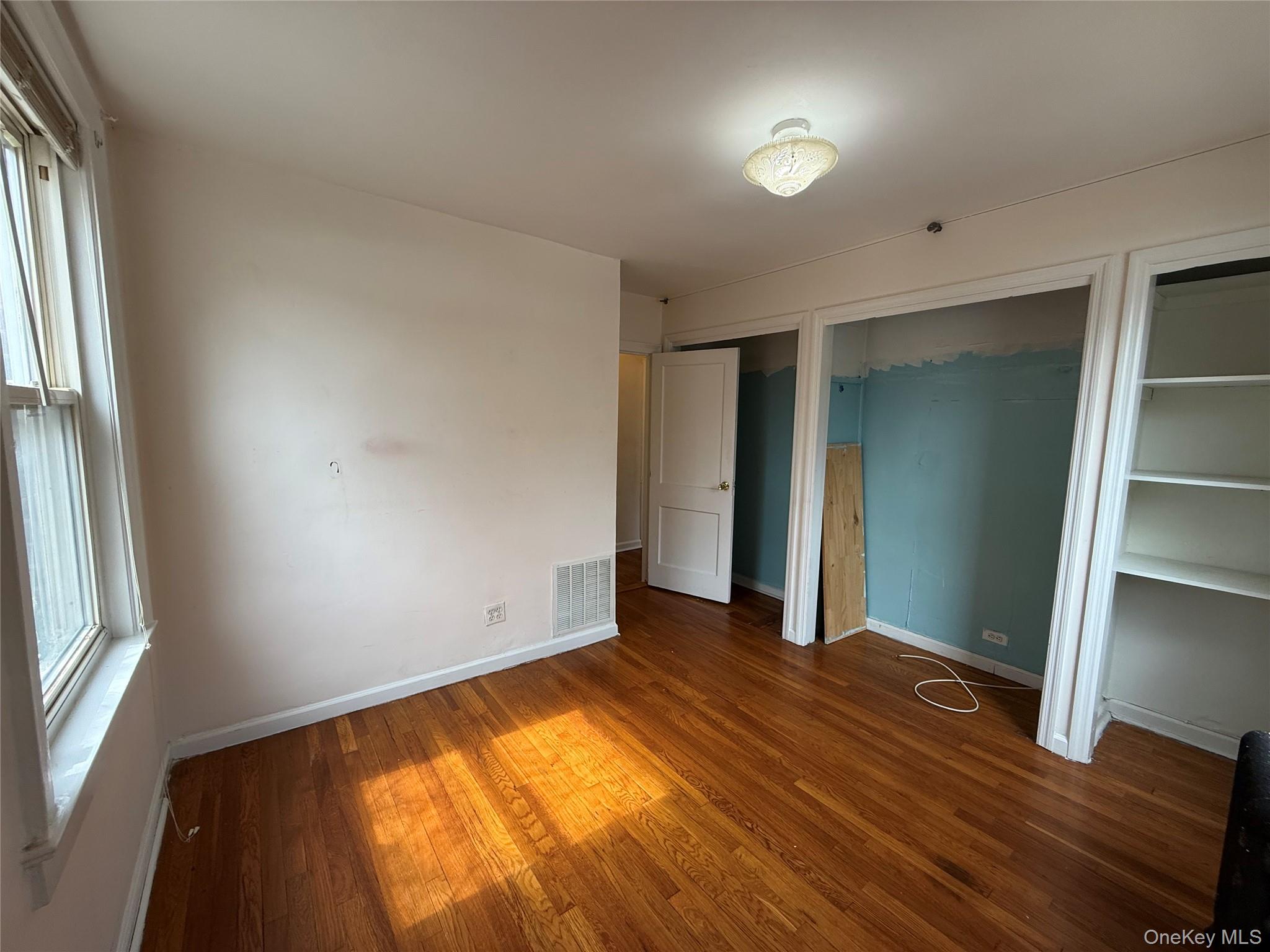 4030 44th Street Sunnyside Sunnyside, NY 11104