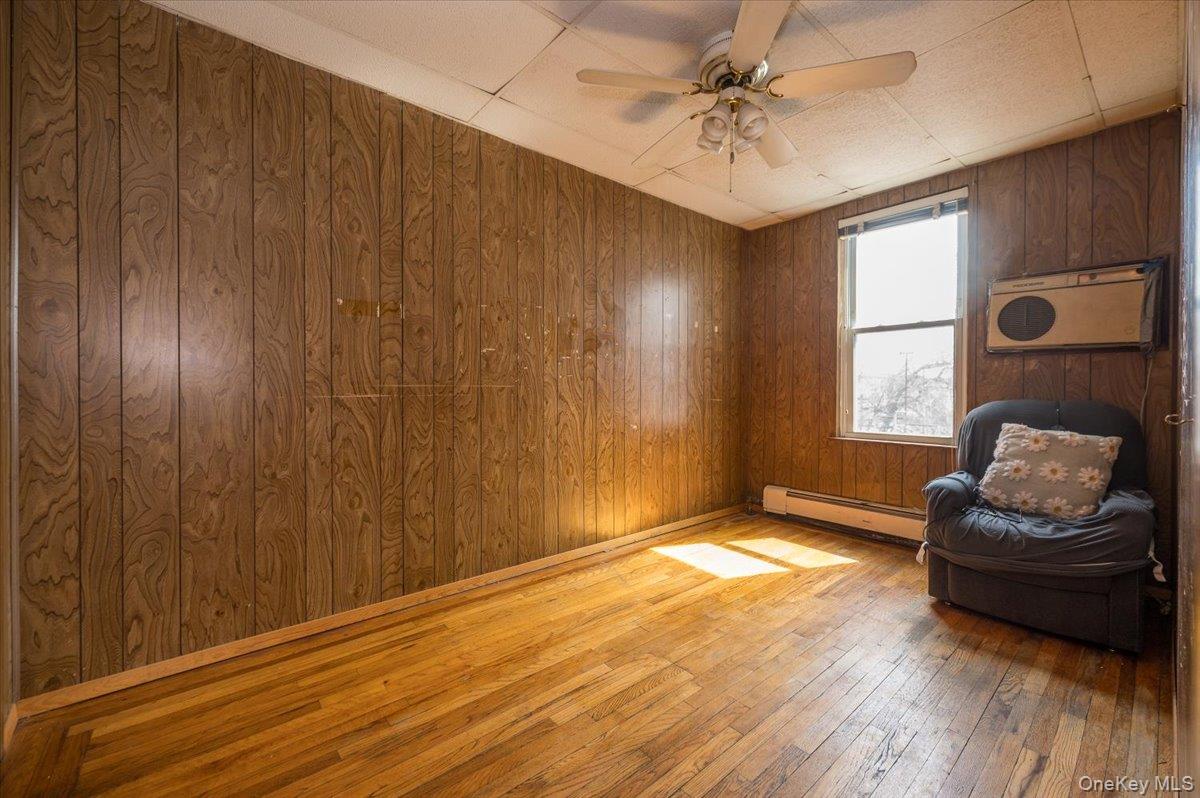 2882 Miles Avenue Bronx, NY 10465