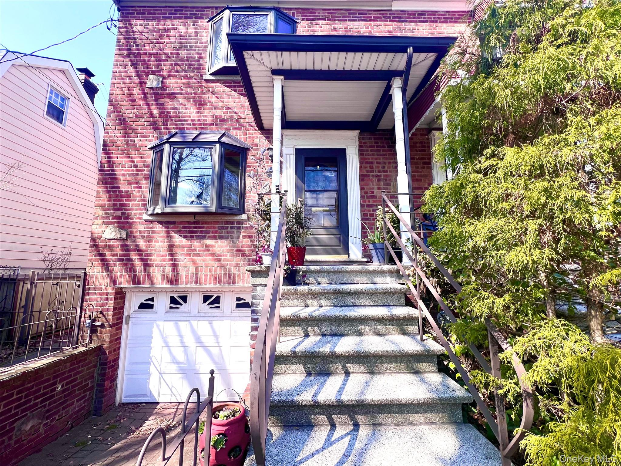 2561 Eastchester Road Bronx, NY 10469