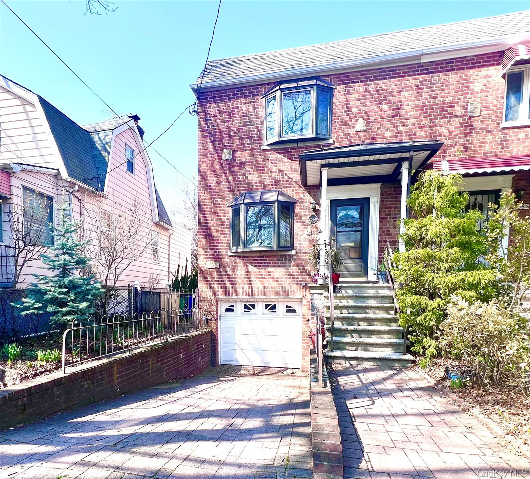 2561 Eastchester Road Bronx, NY 10469