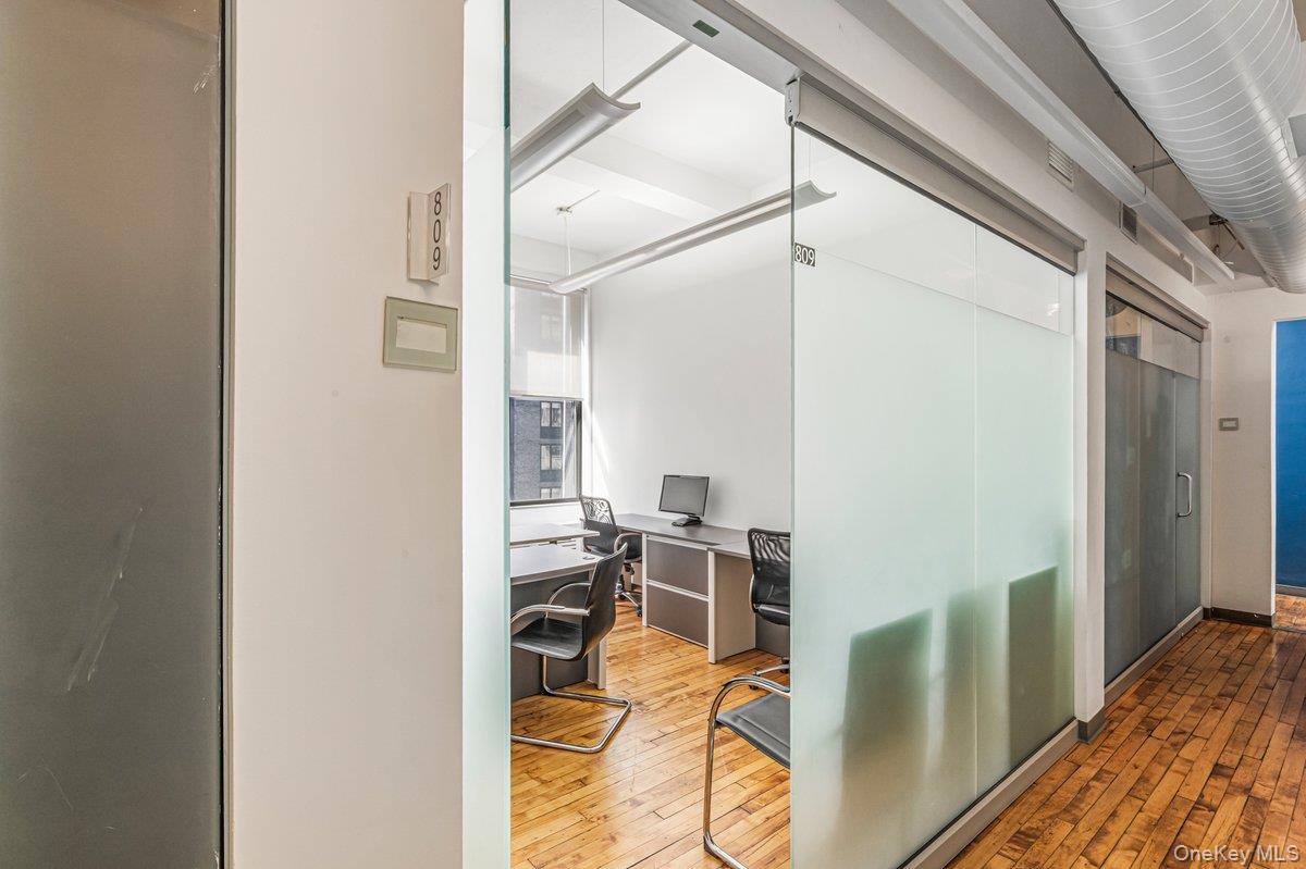 115 West 29th Street 809 New York , NY 10001