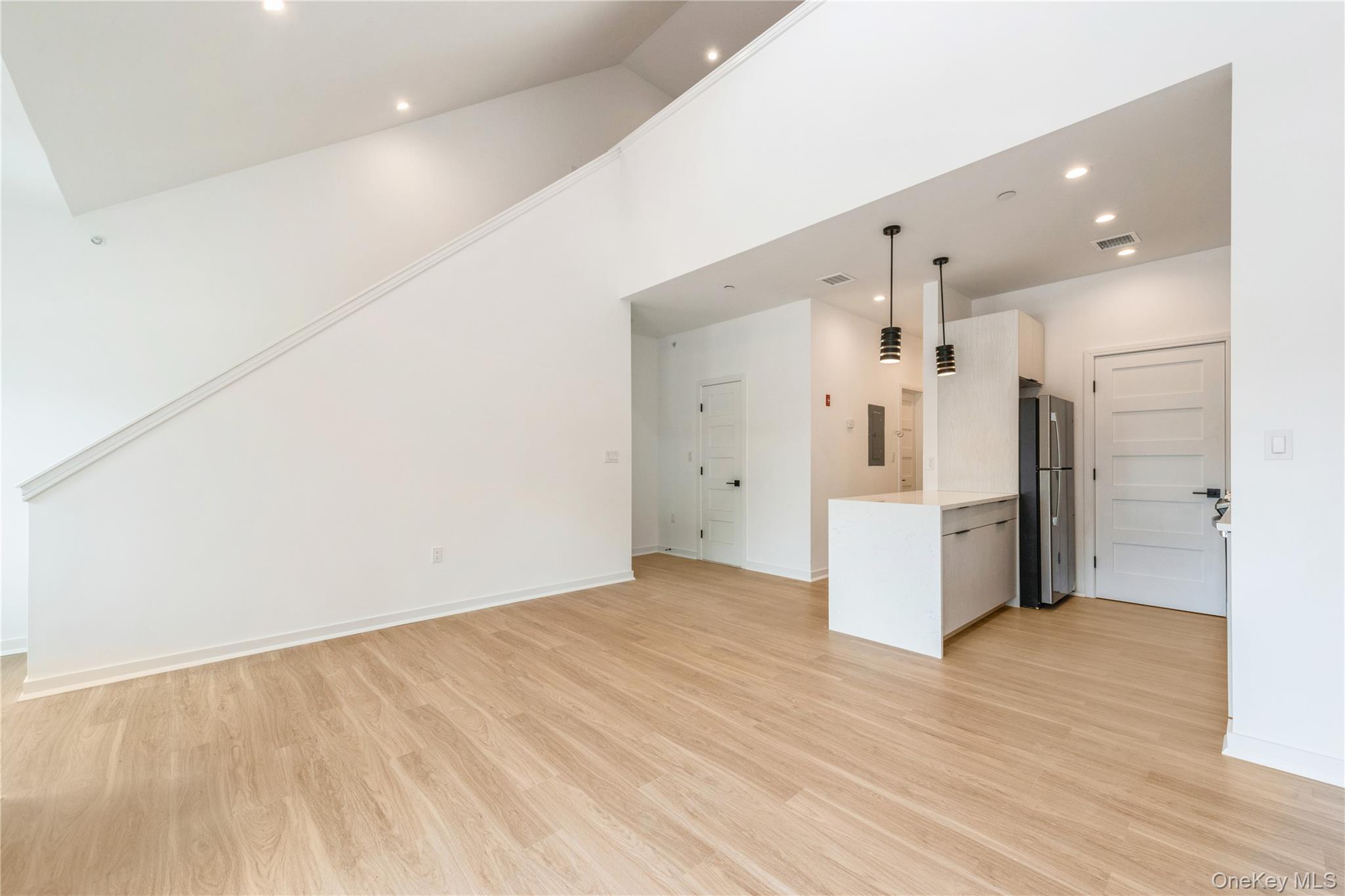 418 Atlantic Avenue 206 Oceanside Oceanside, NY 11572