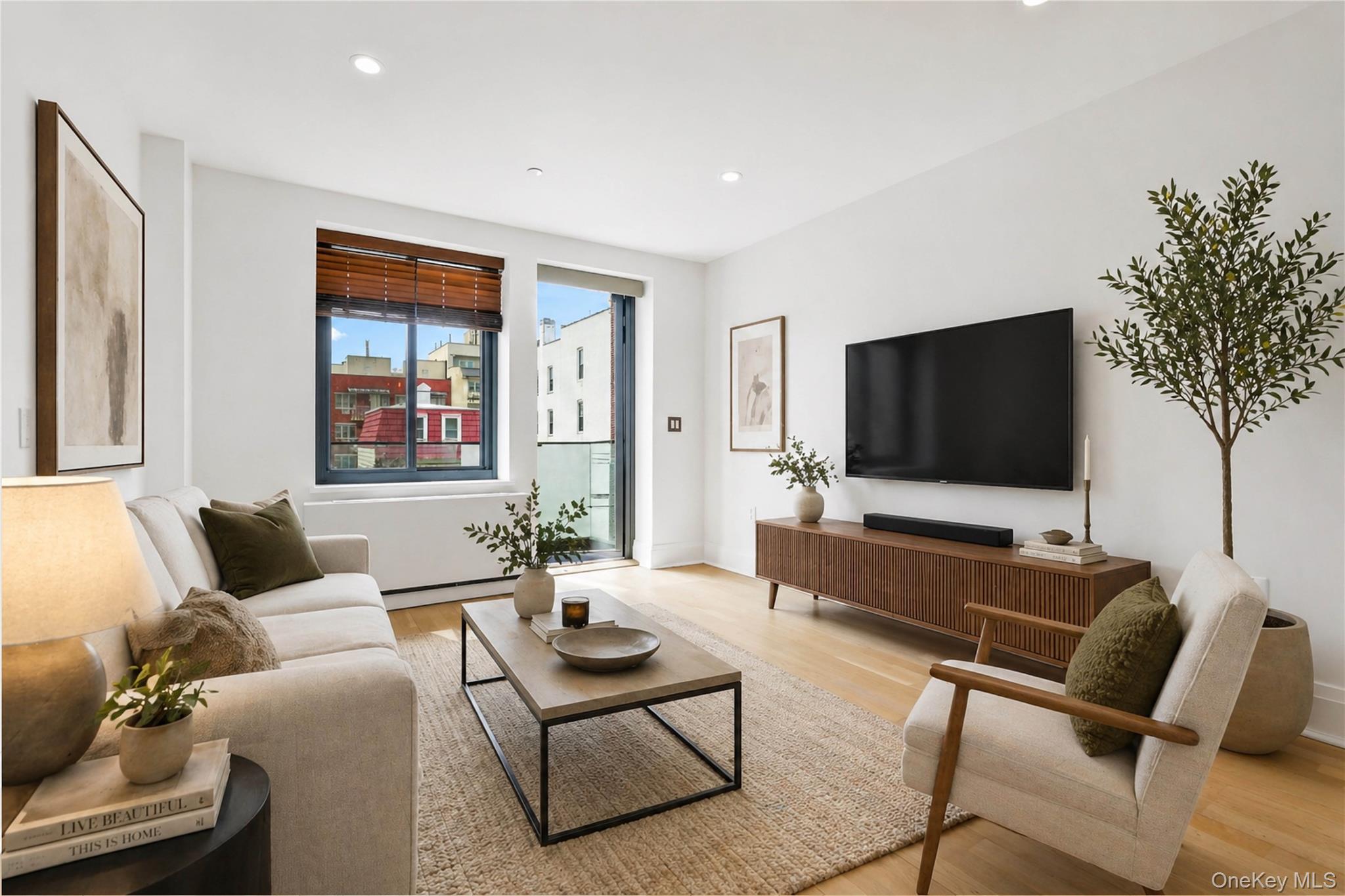 2343 31st Road, Apt 3-B, Astoria, NY 11106