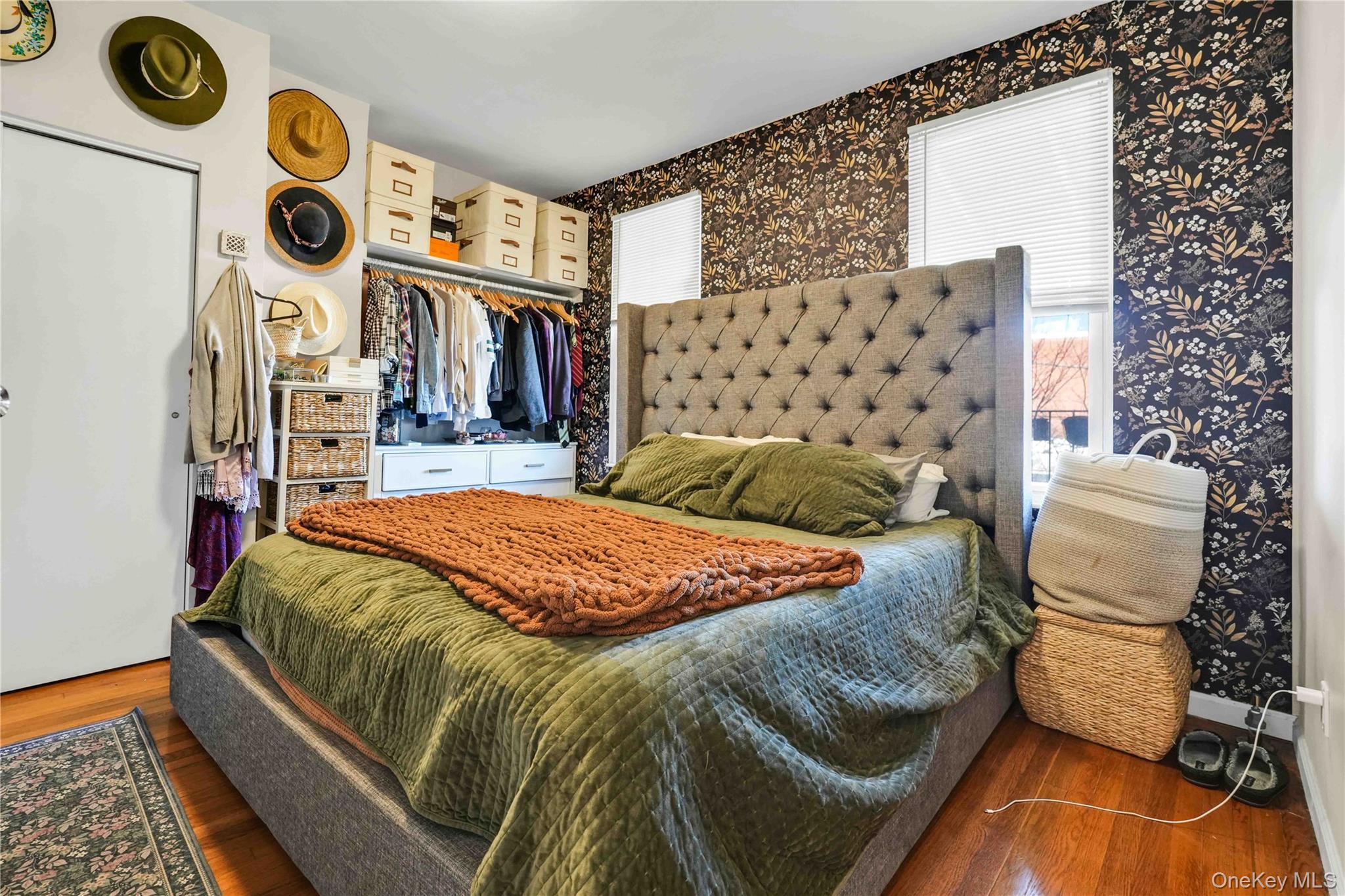 2255 48th Street Astoria Astoria, NY 11105