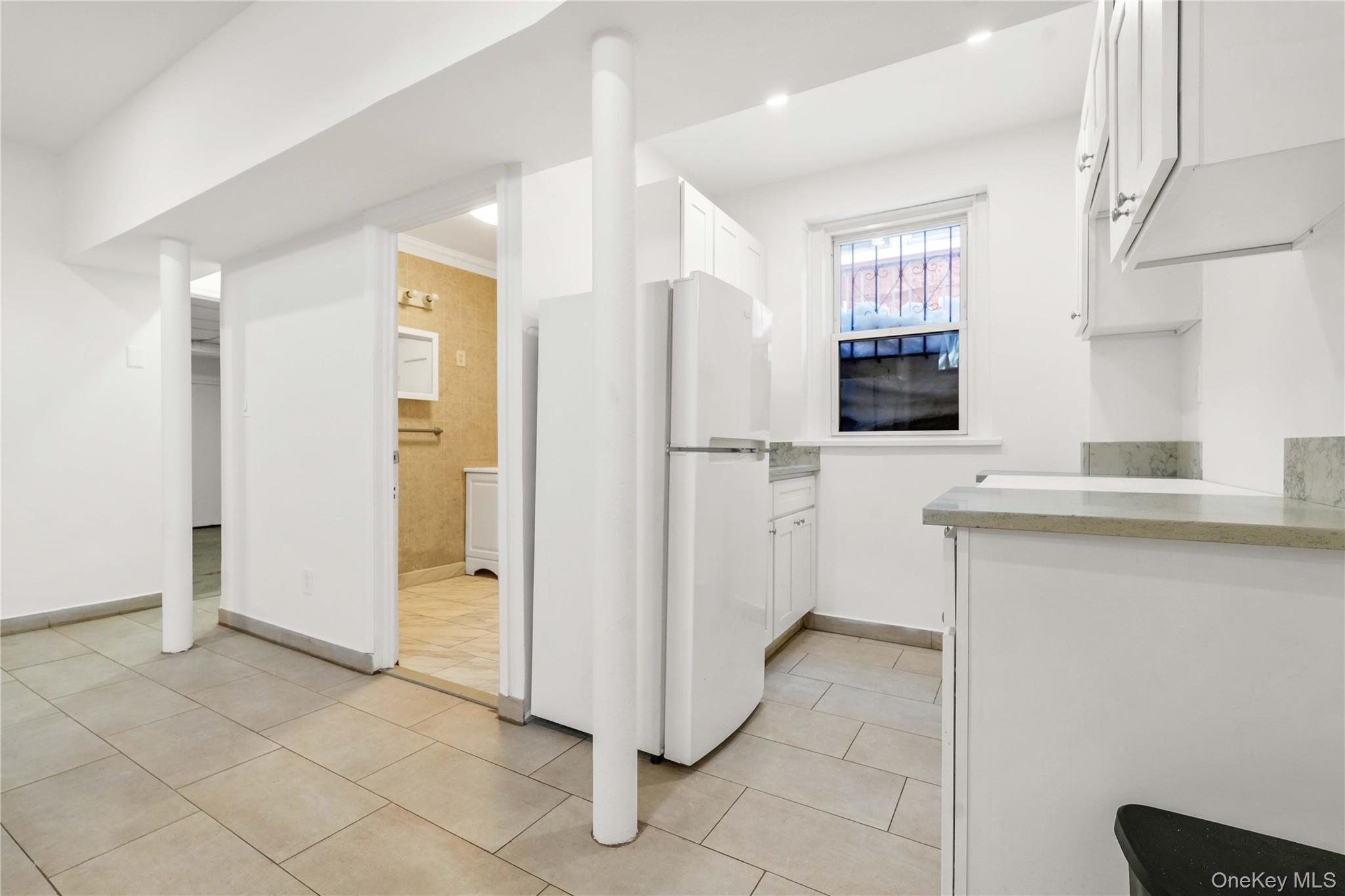 2255 48th Street Astoria Astoria, NY 11105