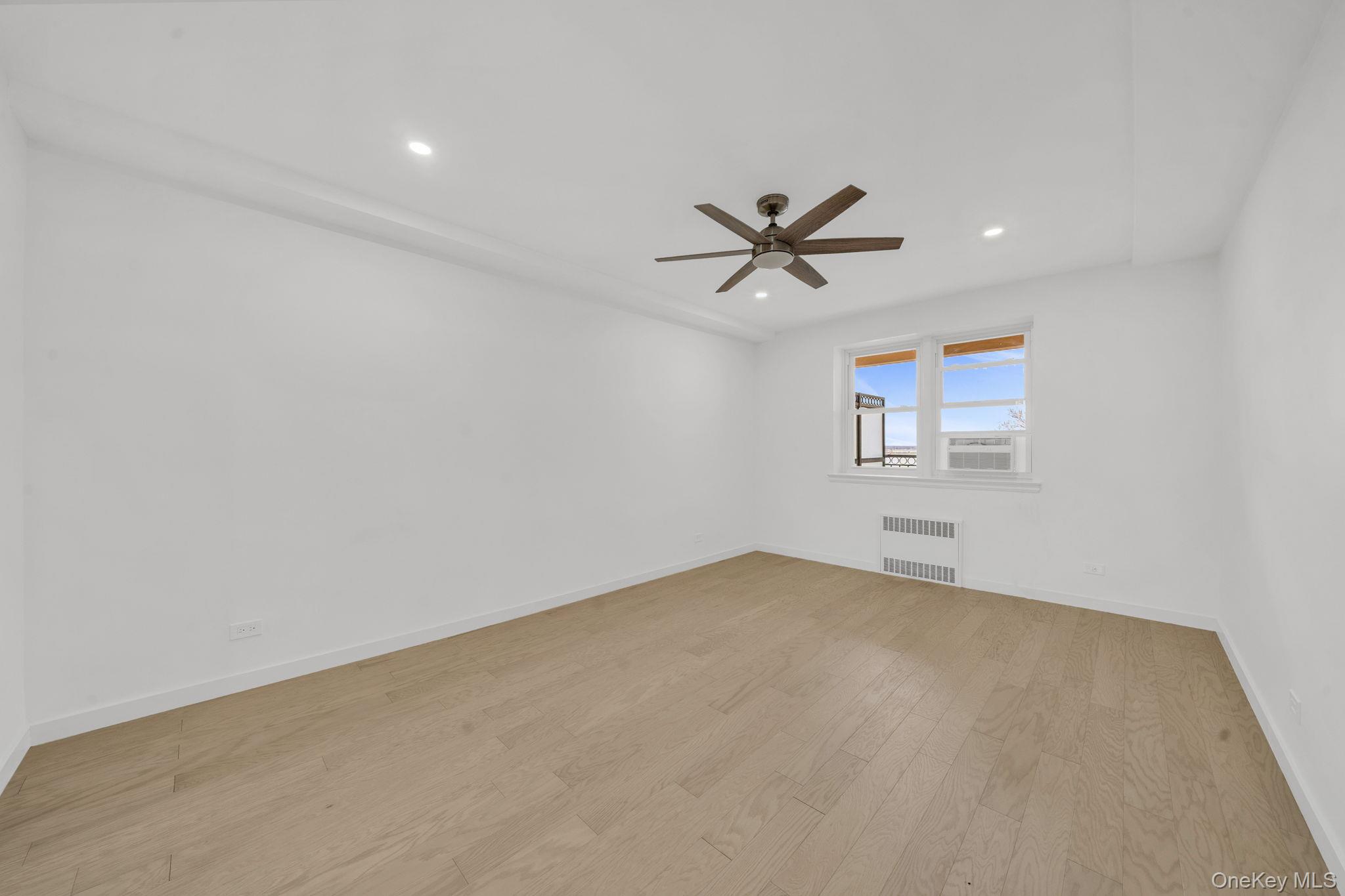 162-41 Powells Cove Boulevard 5-C Whitestone Whitestone, NY 11357