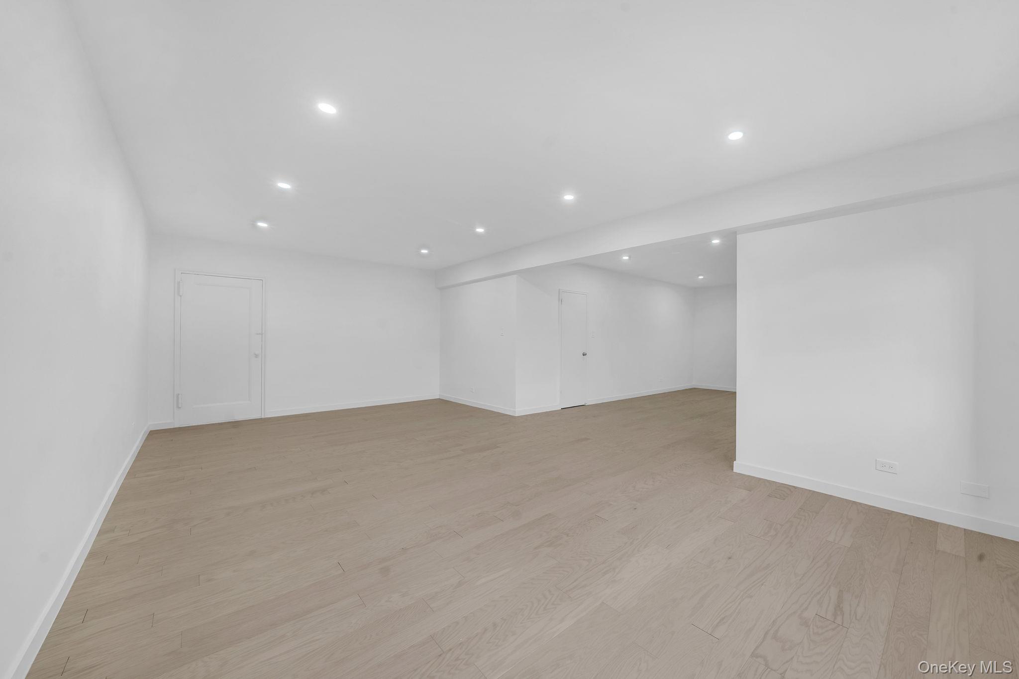 162-41 Powells Cove Boulevard 5-C Whitestone Whitestone, NY 11357