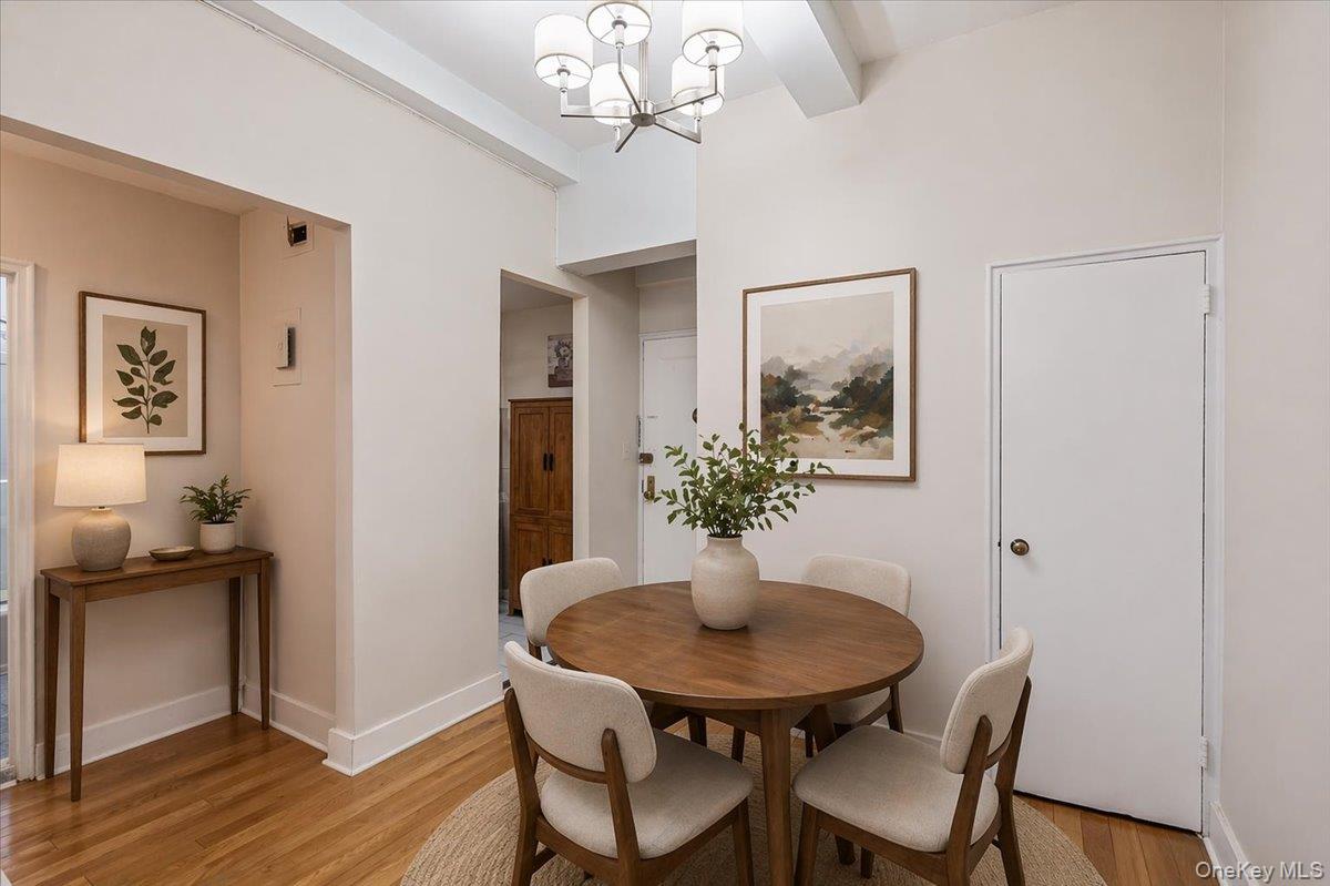 67-35 Yellowstone Boulevard, Apt 1-J, Forest Hills, NY 11375