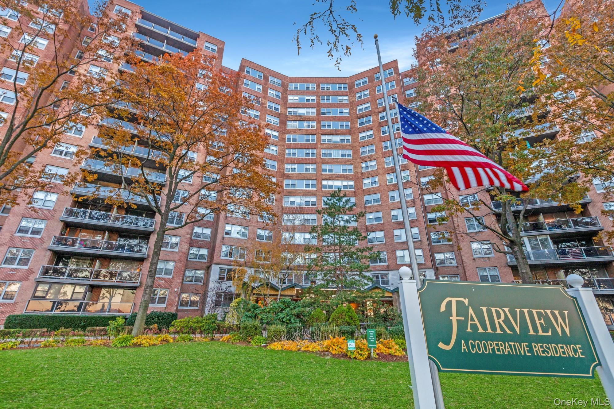 61-20 Grand Central Parkway, Apt A501, Forest Hills, NY 11375