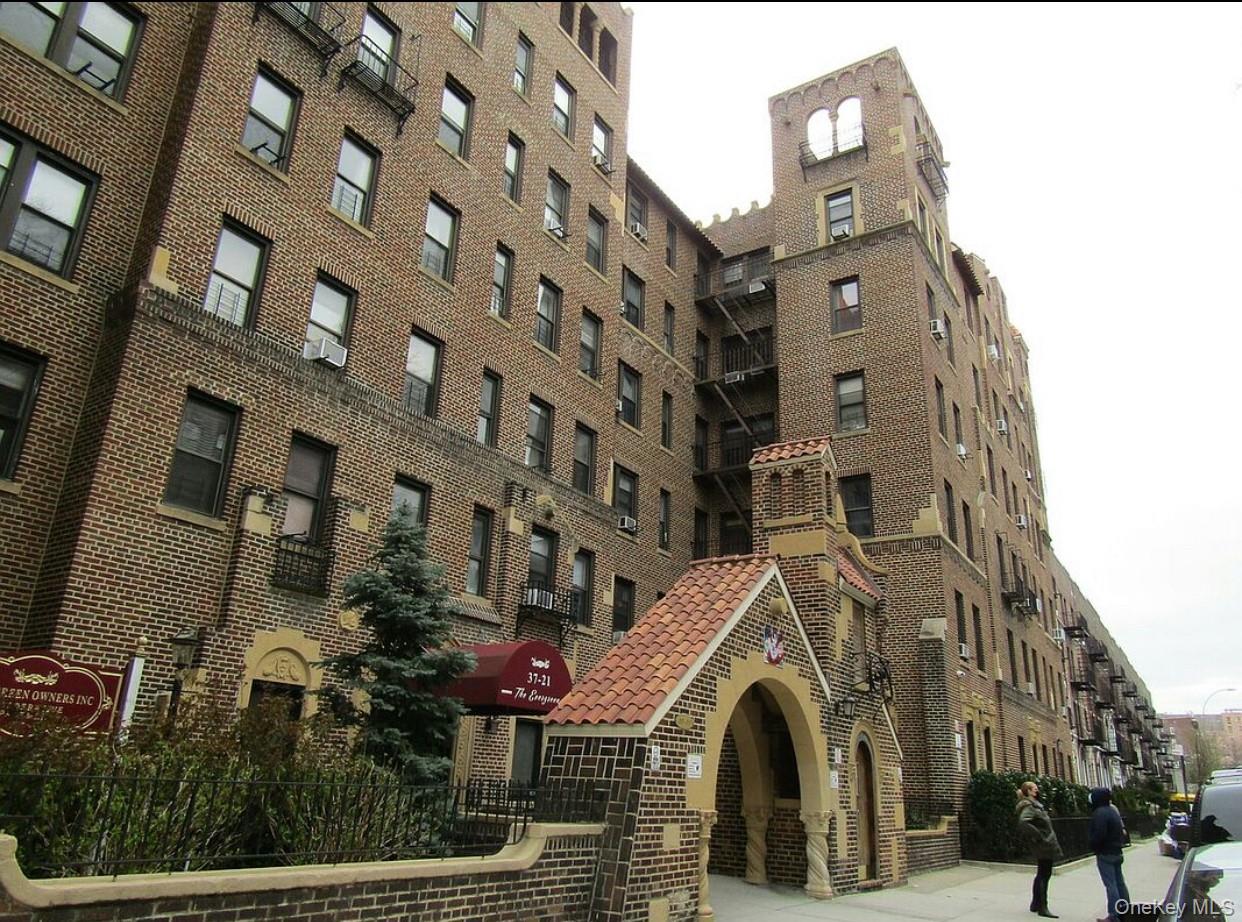 37-21 80TH Street, Apt 1-F, Jackson Heights, NY 11372