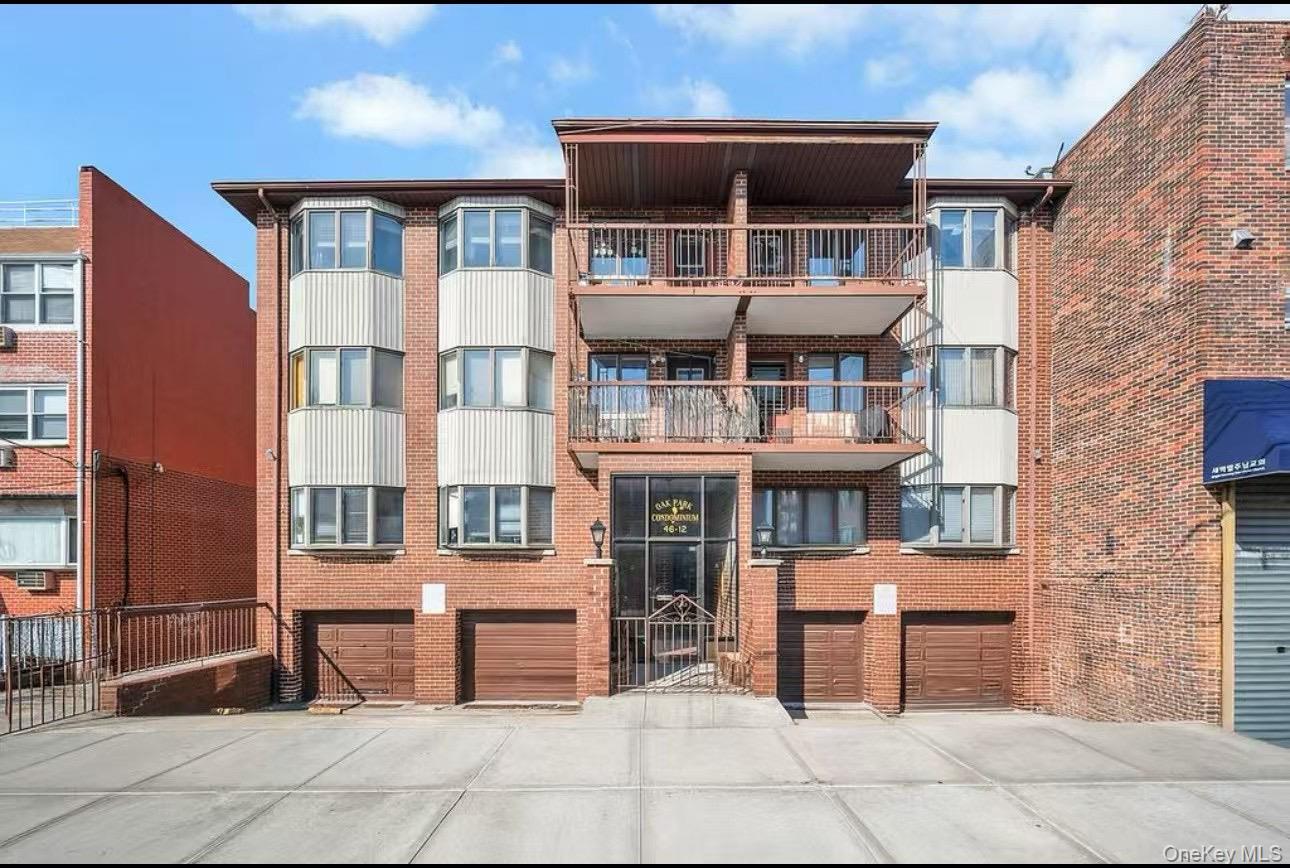 46-12 161st Street, Apt 1-D, Flushing, NY 11358