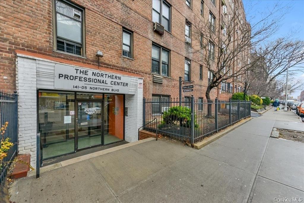 141-05 Northern Boulevard, Apt C1-D1, Flushing, NY 11354