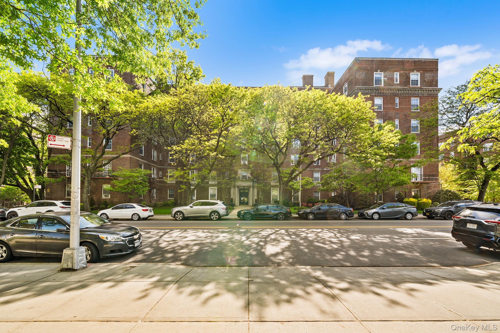 68-10 108th Street, Apt 1-D, Forest Hills, NY 11375