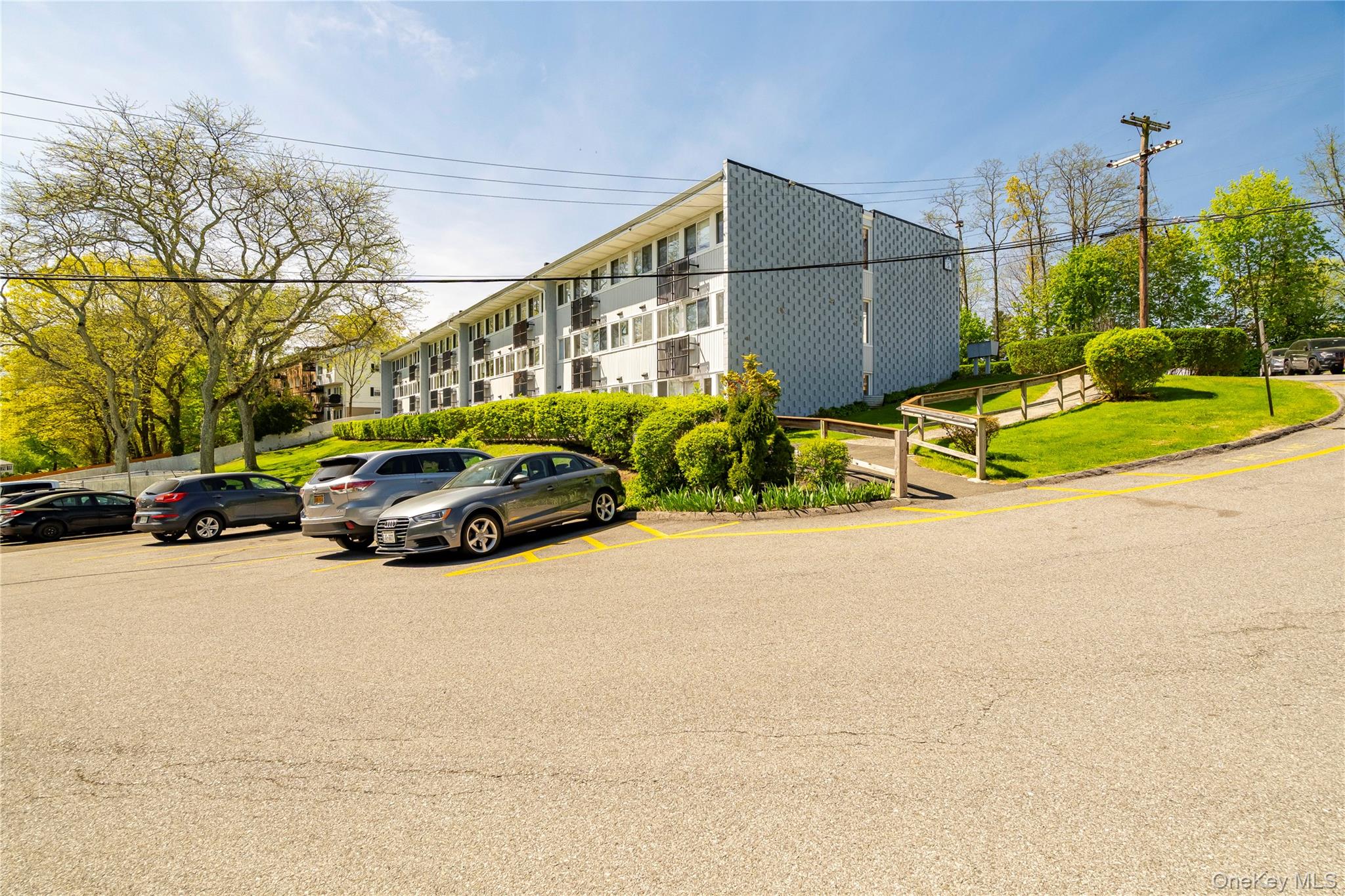 5 Wyndover Woods Lane, Apt 23, White Plains, NY 10603