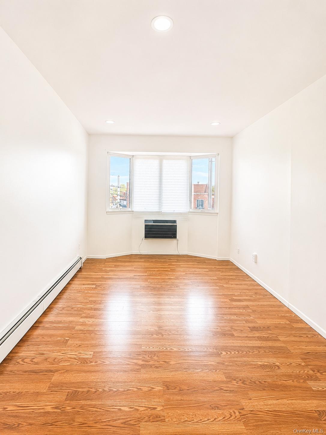 46-12 161st Street, Apt 3-B, Flushing, NY 11358