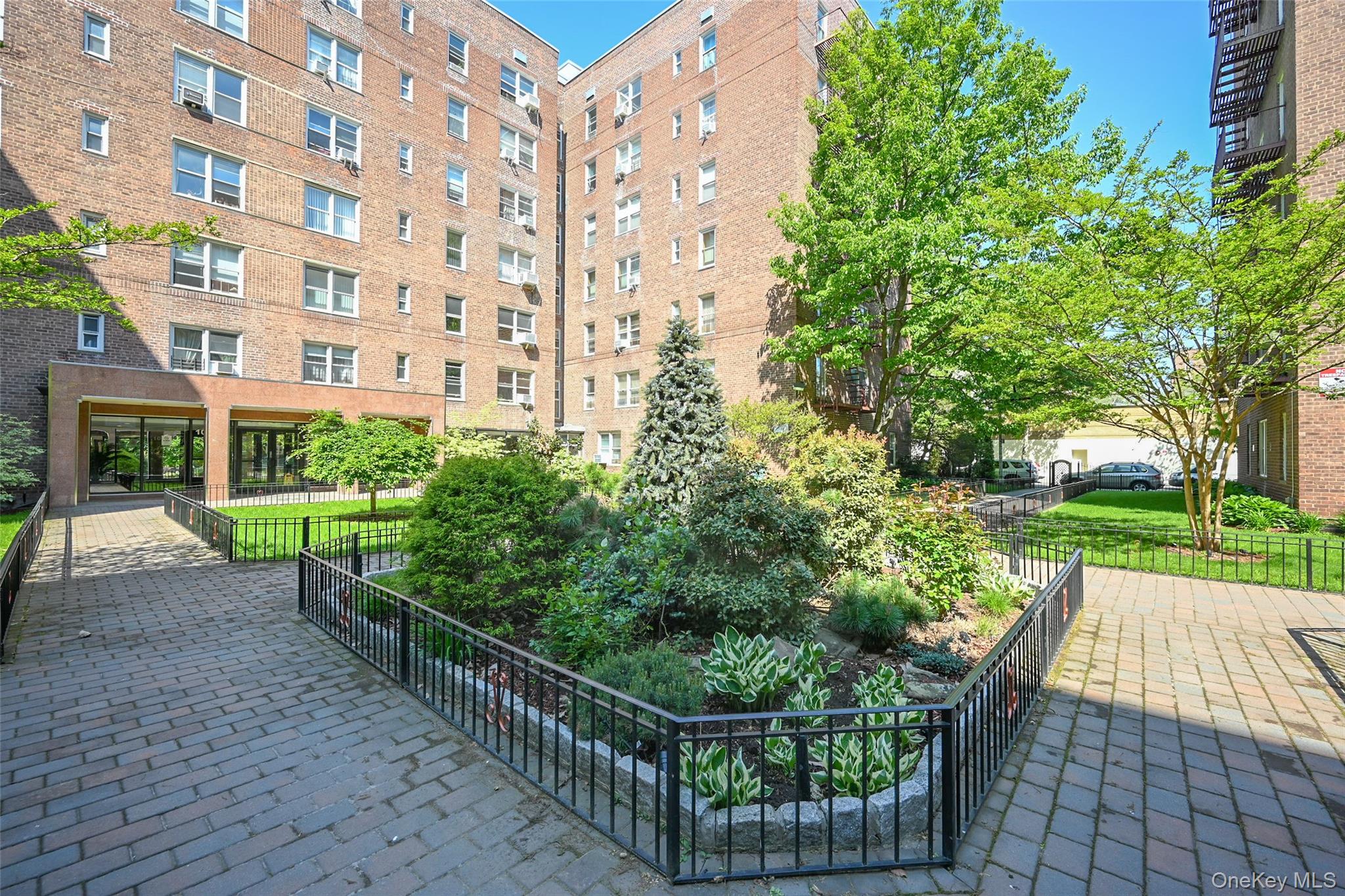105-25 65th Avenue, Apt 4-F, Forest Hills, NY 11375