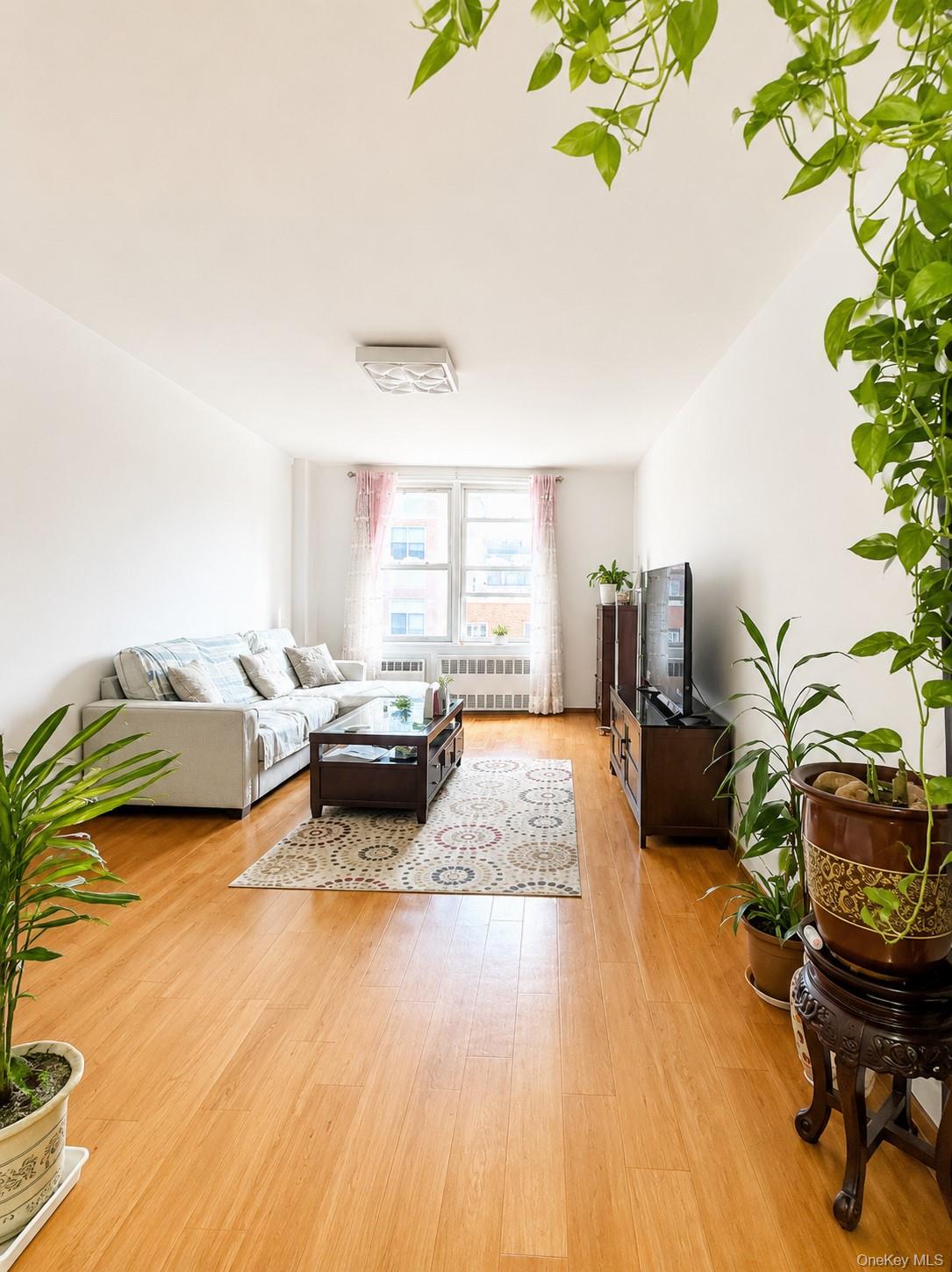 14470 41st Avenue, Apt 4, Flushing, NY 11355