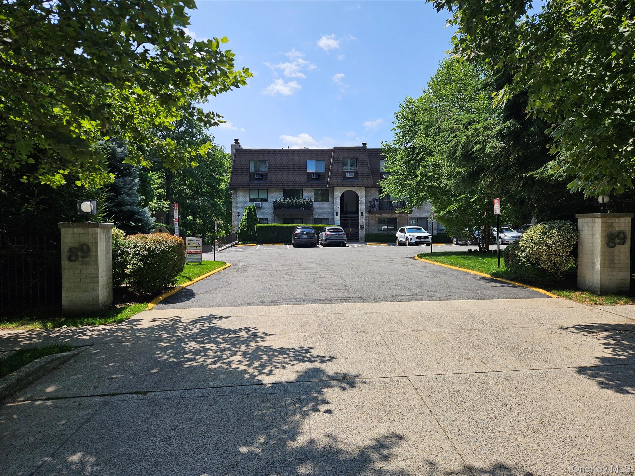 89 N Broadway, Apt 221, White Plains, NY 10603