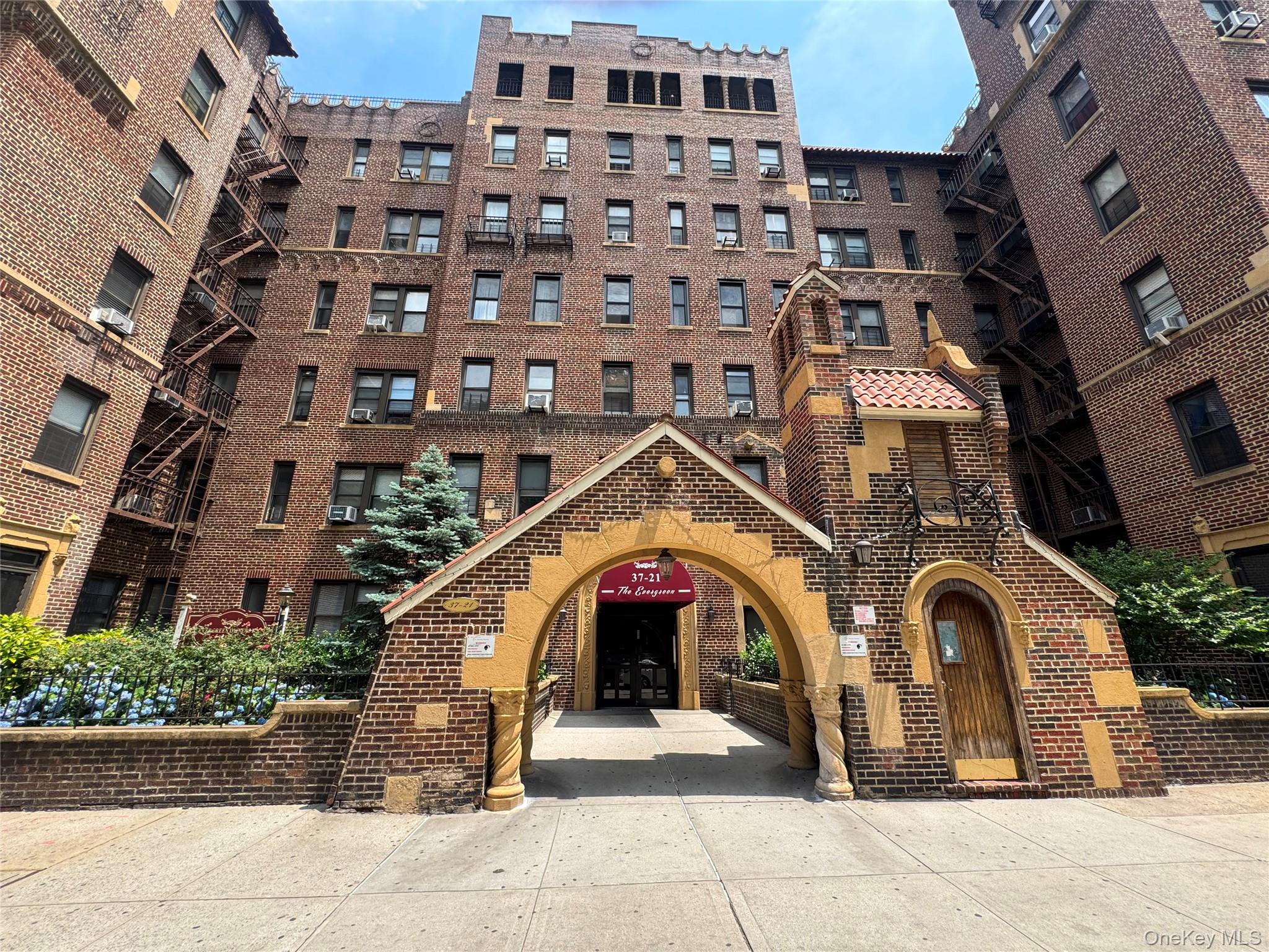 37-21 80th Street, Apt 1-R, Jackson Heights, NY 11372