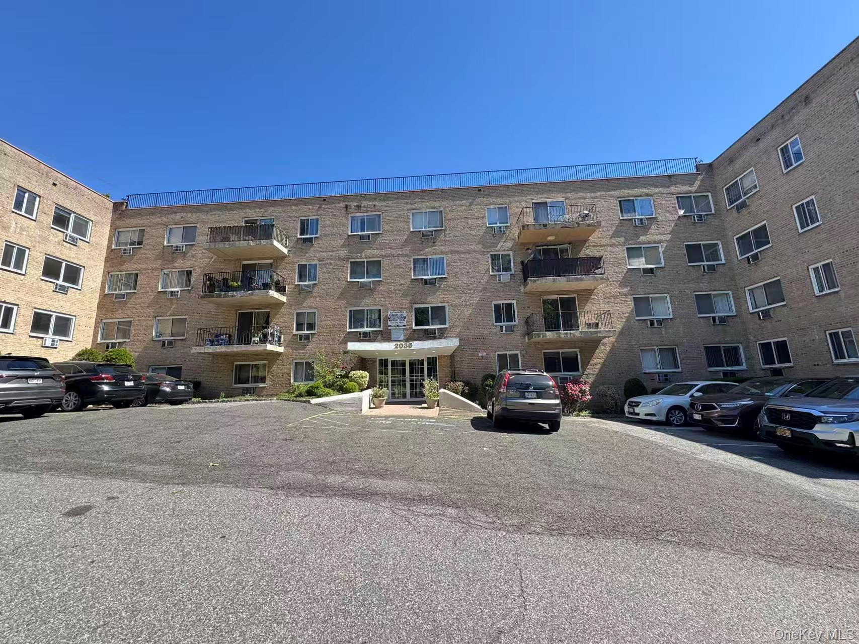 2035 Central Park Avenue, Apt LG, Yonkers, NY 10710